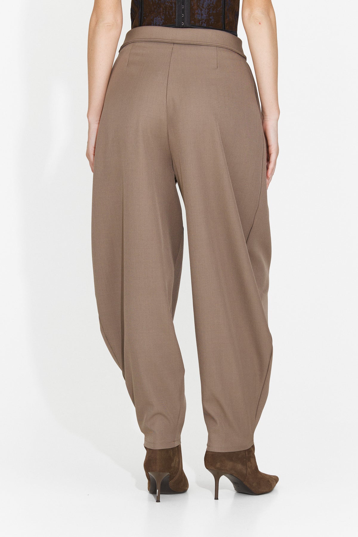 Pantaloni casual bej Scnoioria Bogas