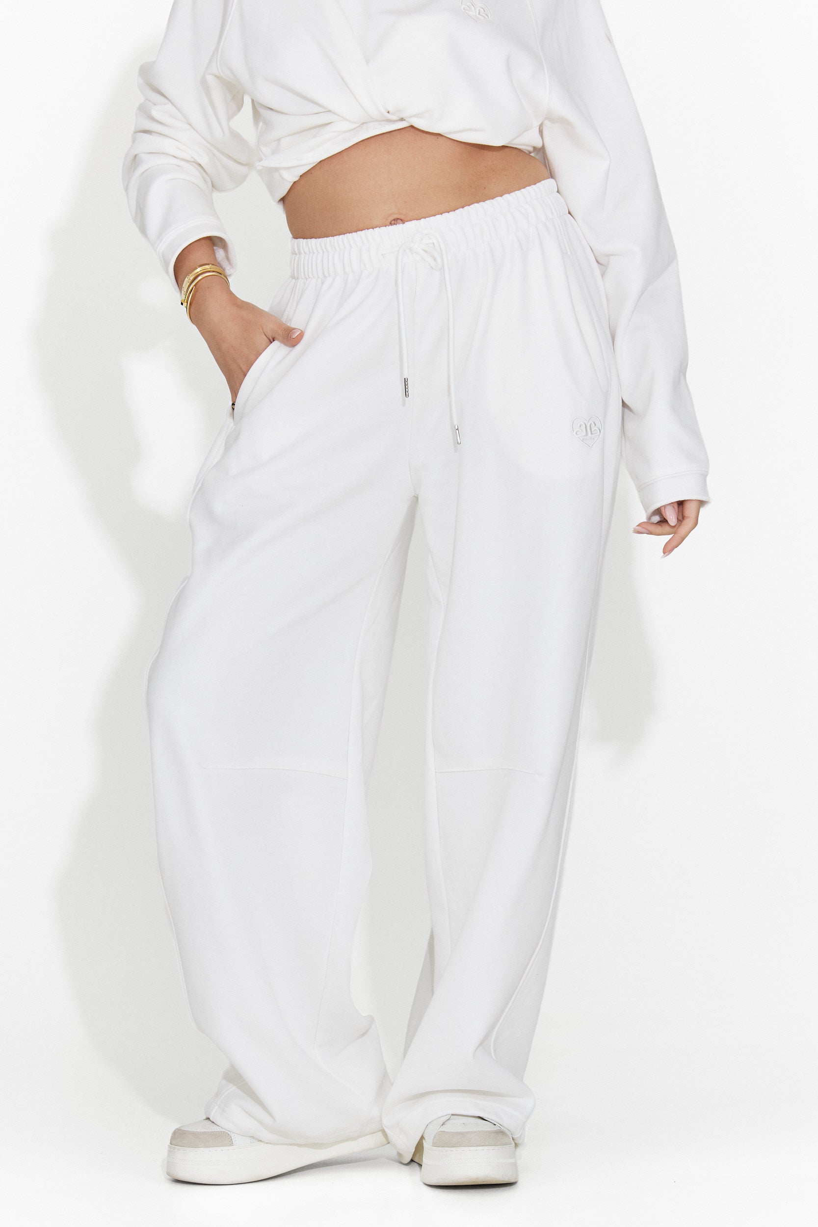 Бели дамски ежедневни панталони Romela Bogas