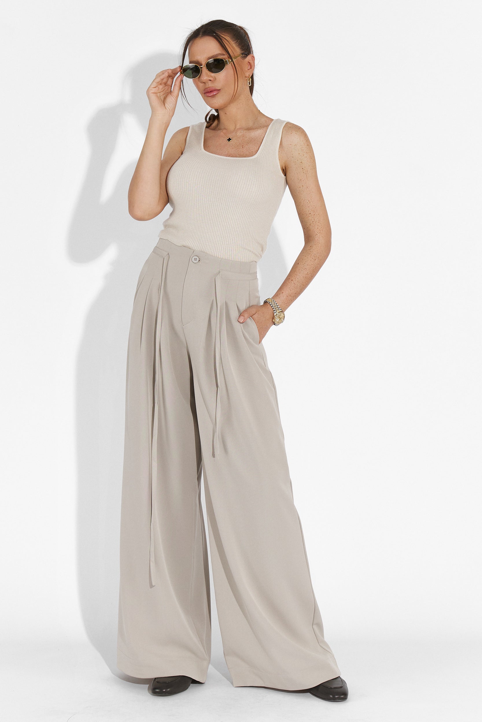 Дамски casual панталони в сив цвят Eusebiu Bogas