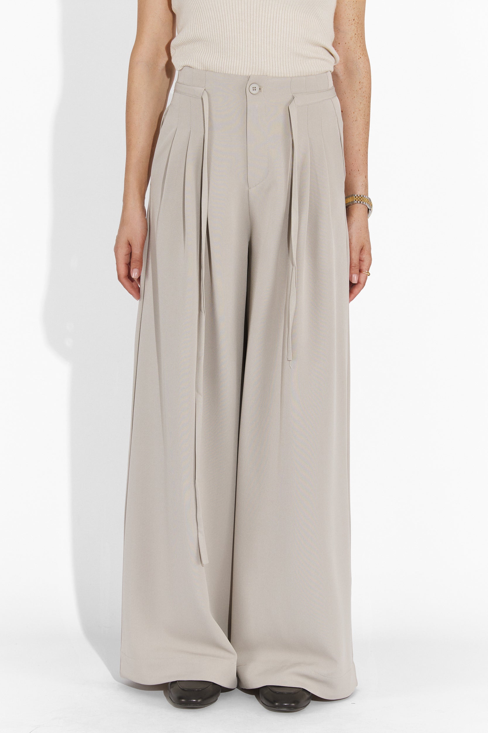 Дамски casual панталони в сив цвят Eusebiu Bogas