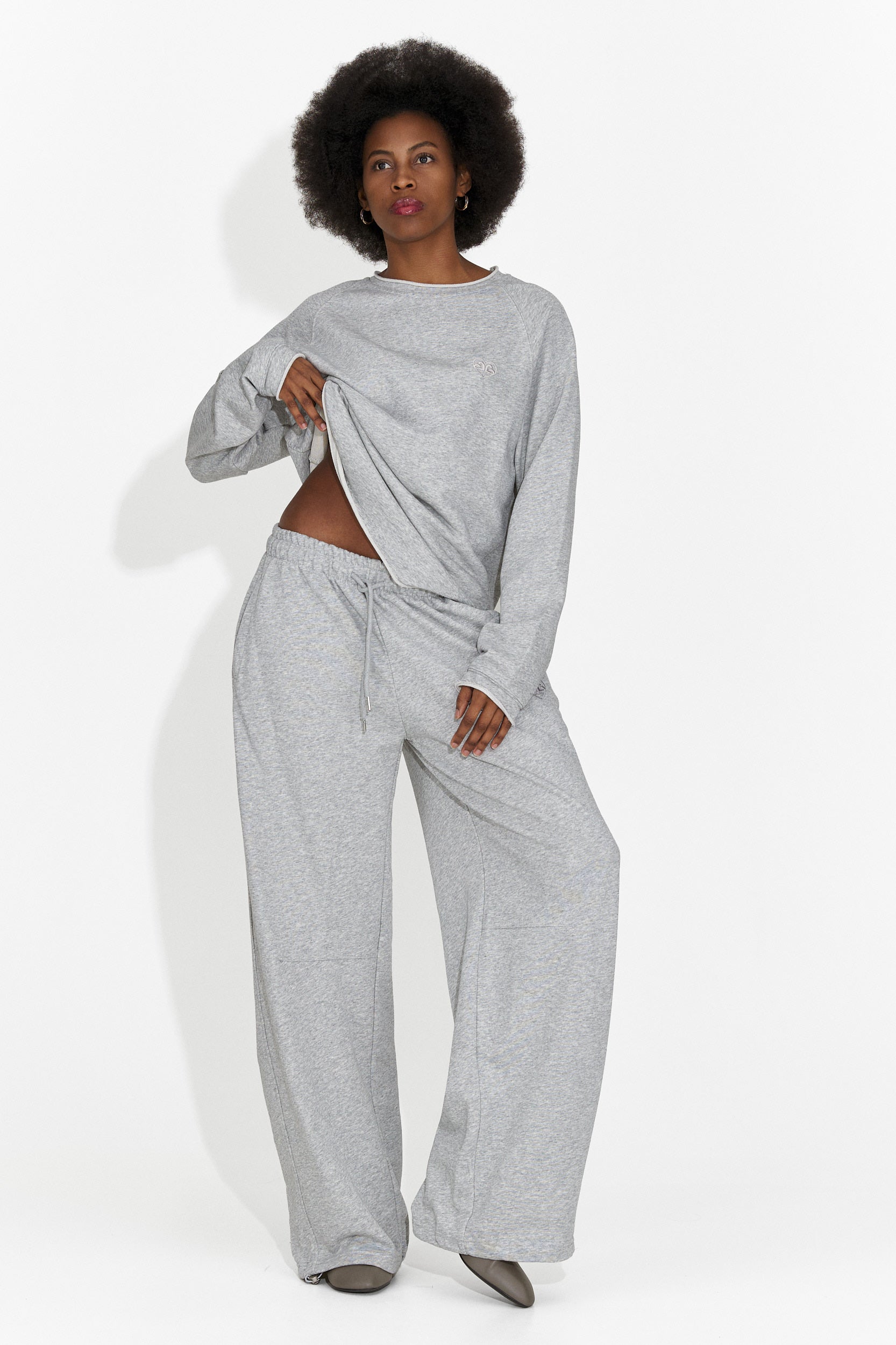 Дамски ежедневни панталони сиви Romela Bogas