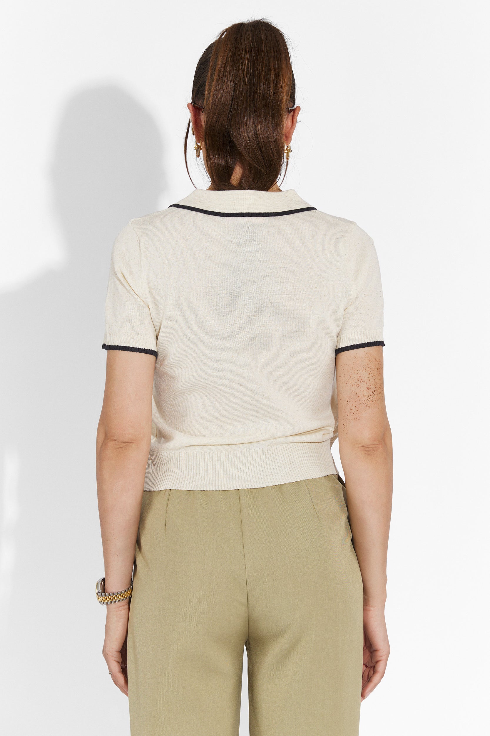 Дамски casual панталони в цвят каки Alvaro Bogas