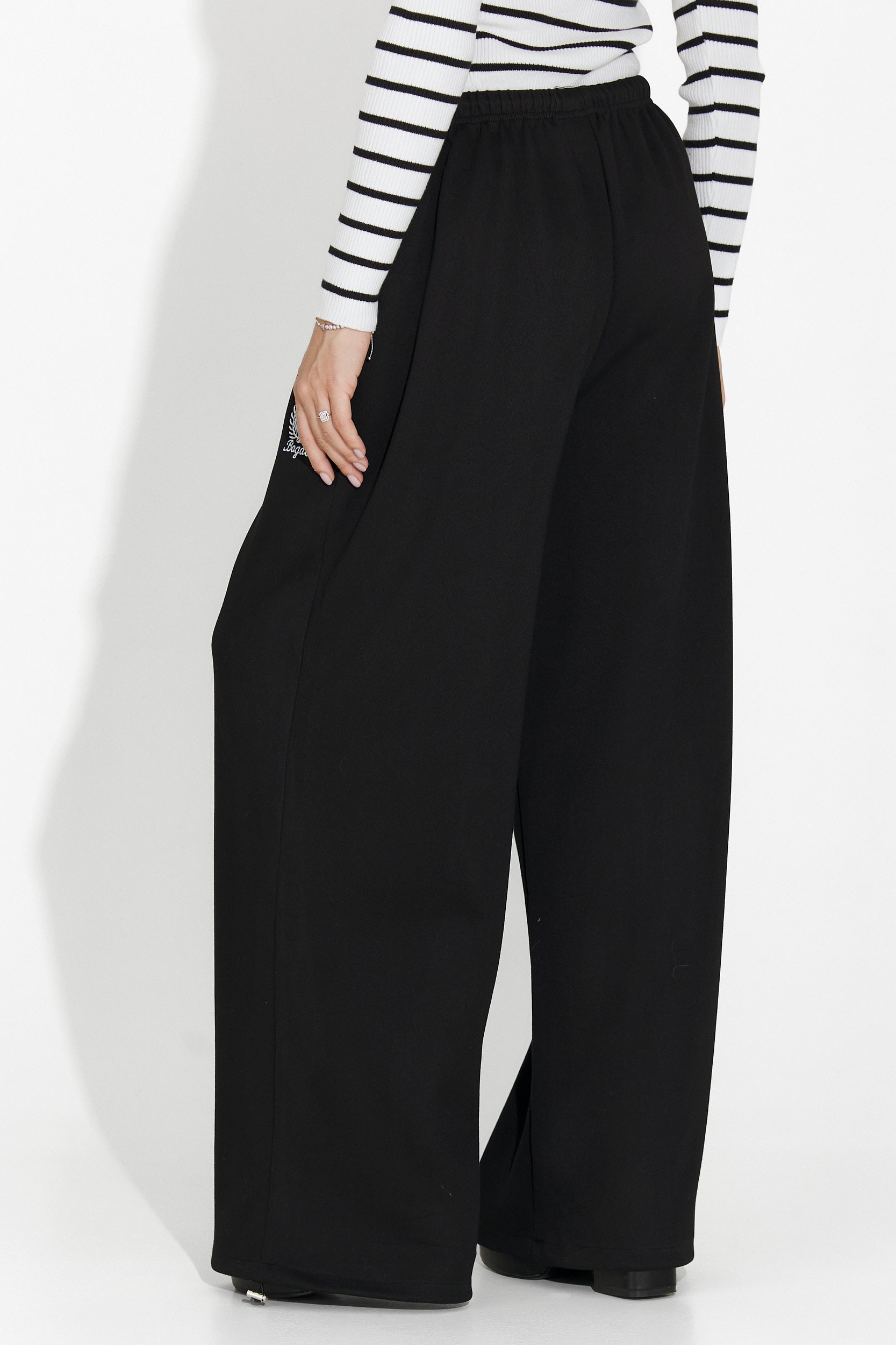 Дамски черни ежедневни панталони Novirene Bogas