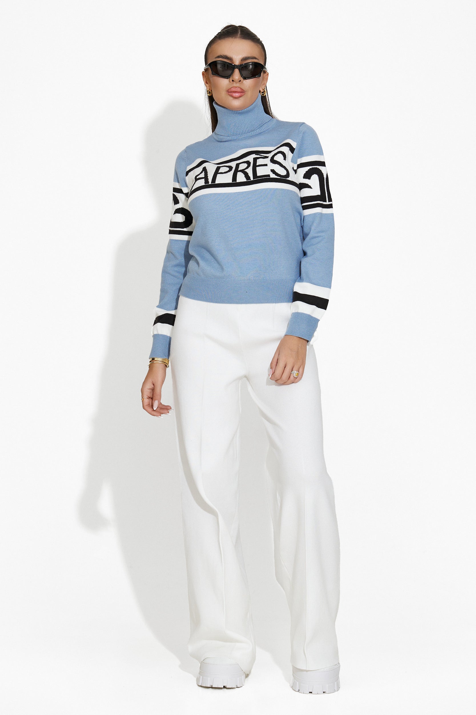 Дамски кежуал пуловер в синьо Erika Bogas