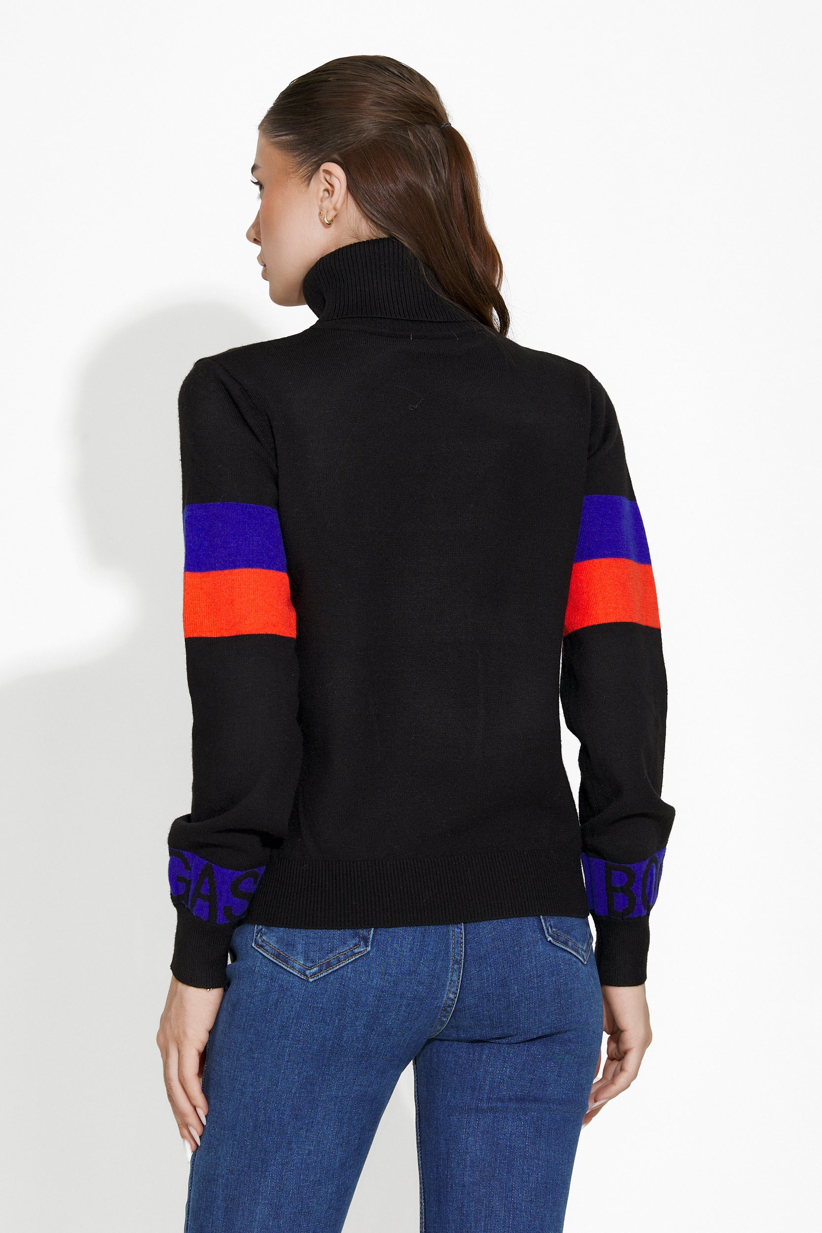 Дамски кежуал пуловер в черно Geana Bogas