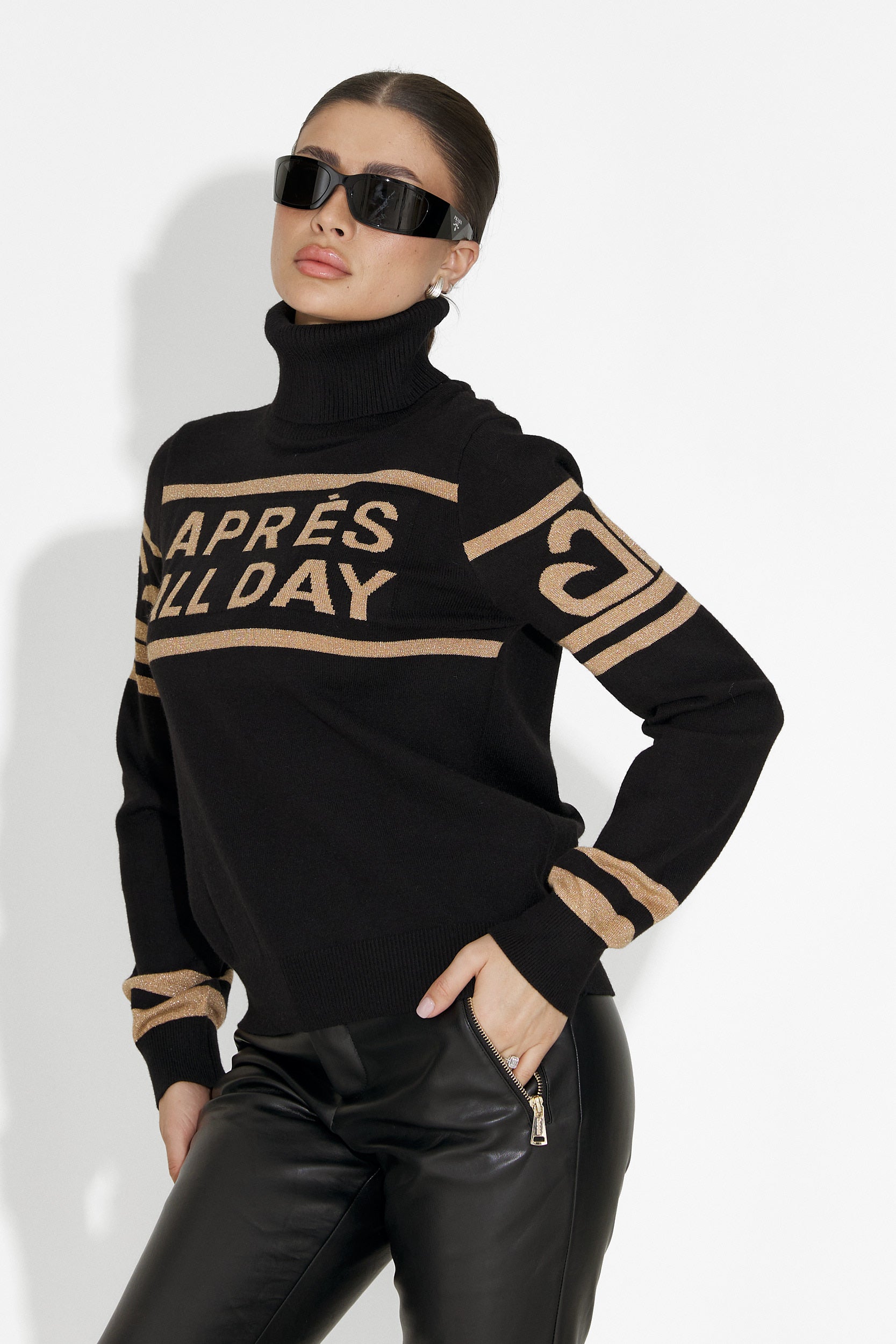 Дамски черен ски пуловер Jovelia Bogas