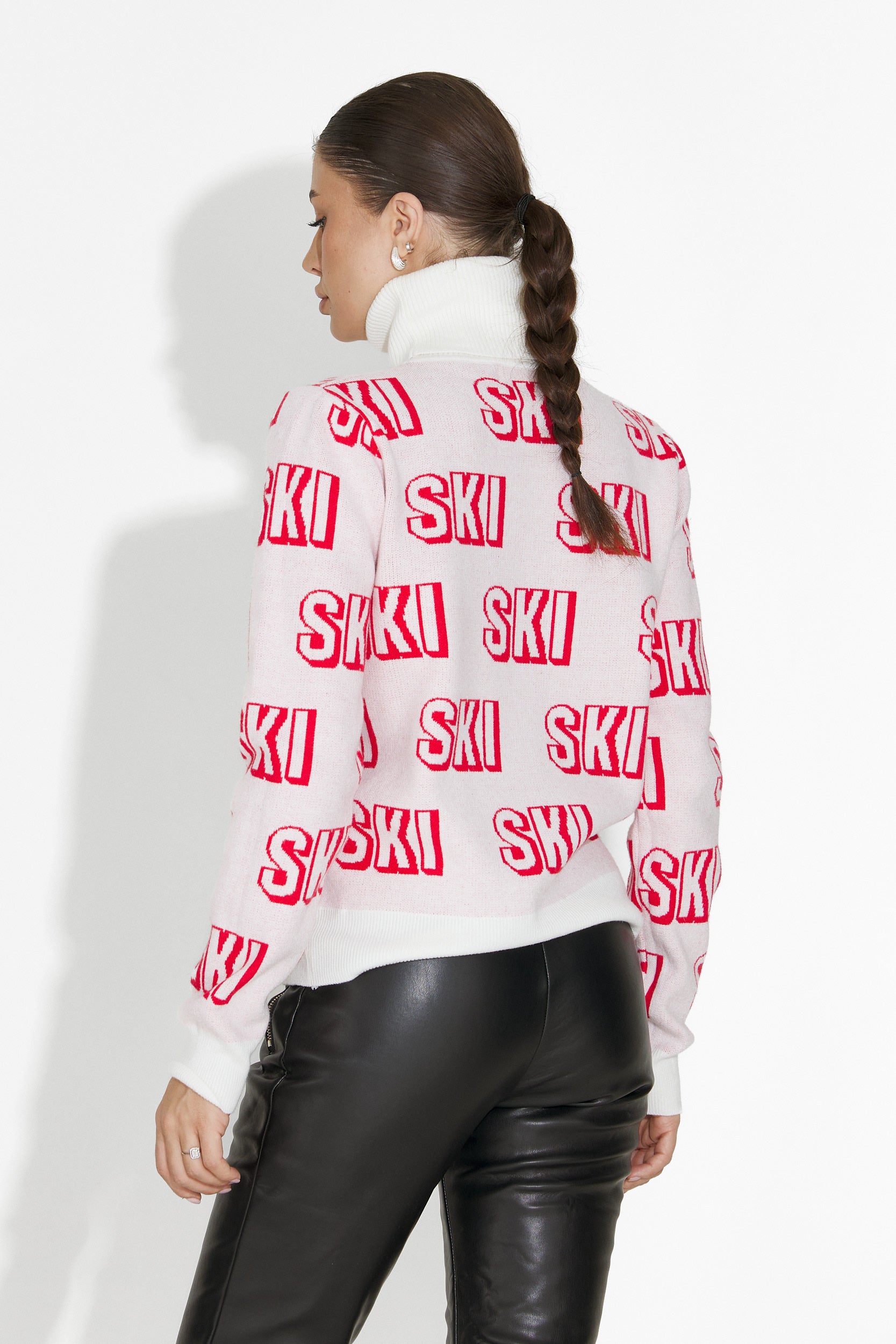 Дамски бял ски пуловер Caresia Bogas