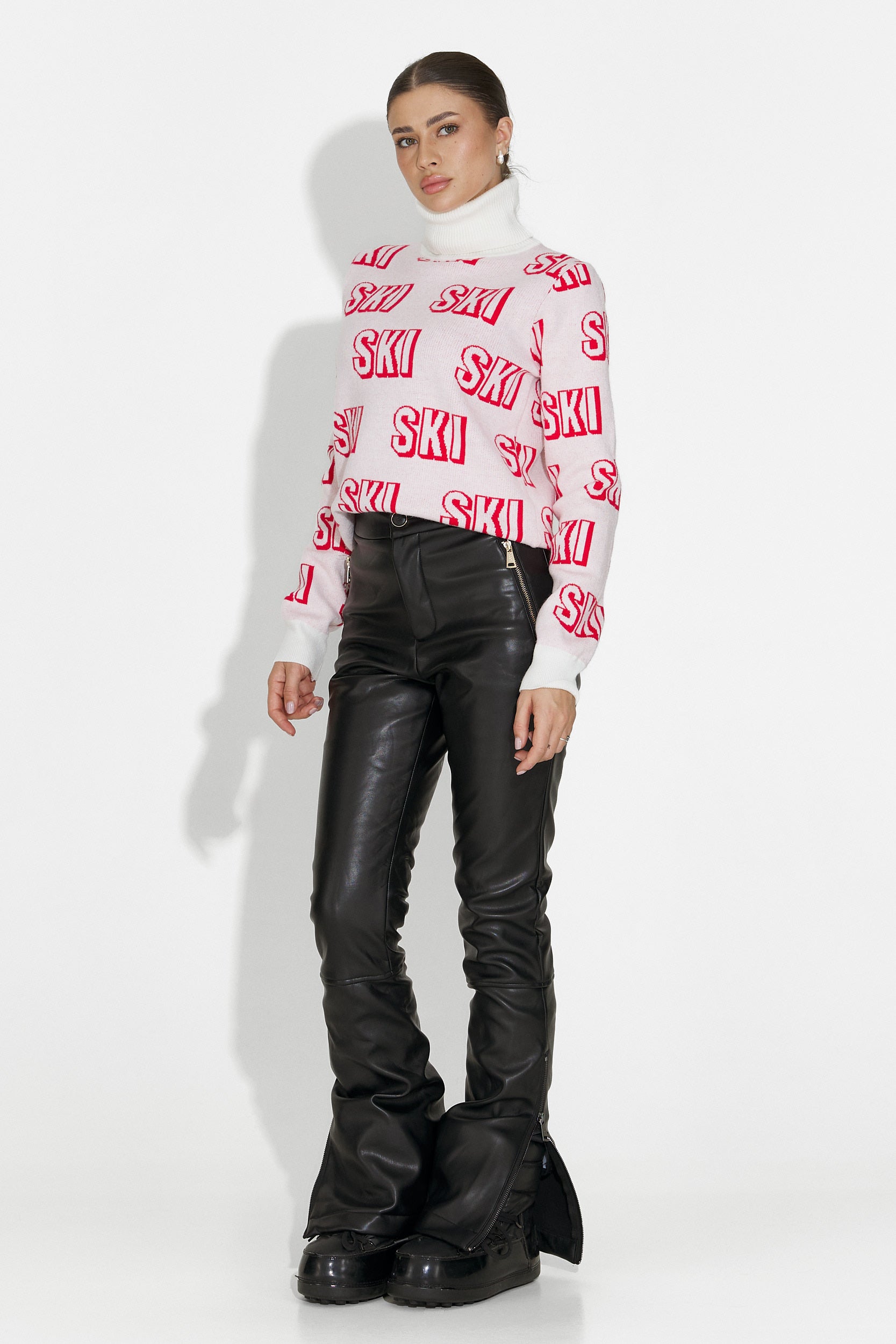 Дамски бял ски пуловер Caresia Bogas