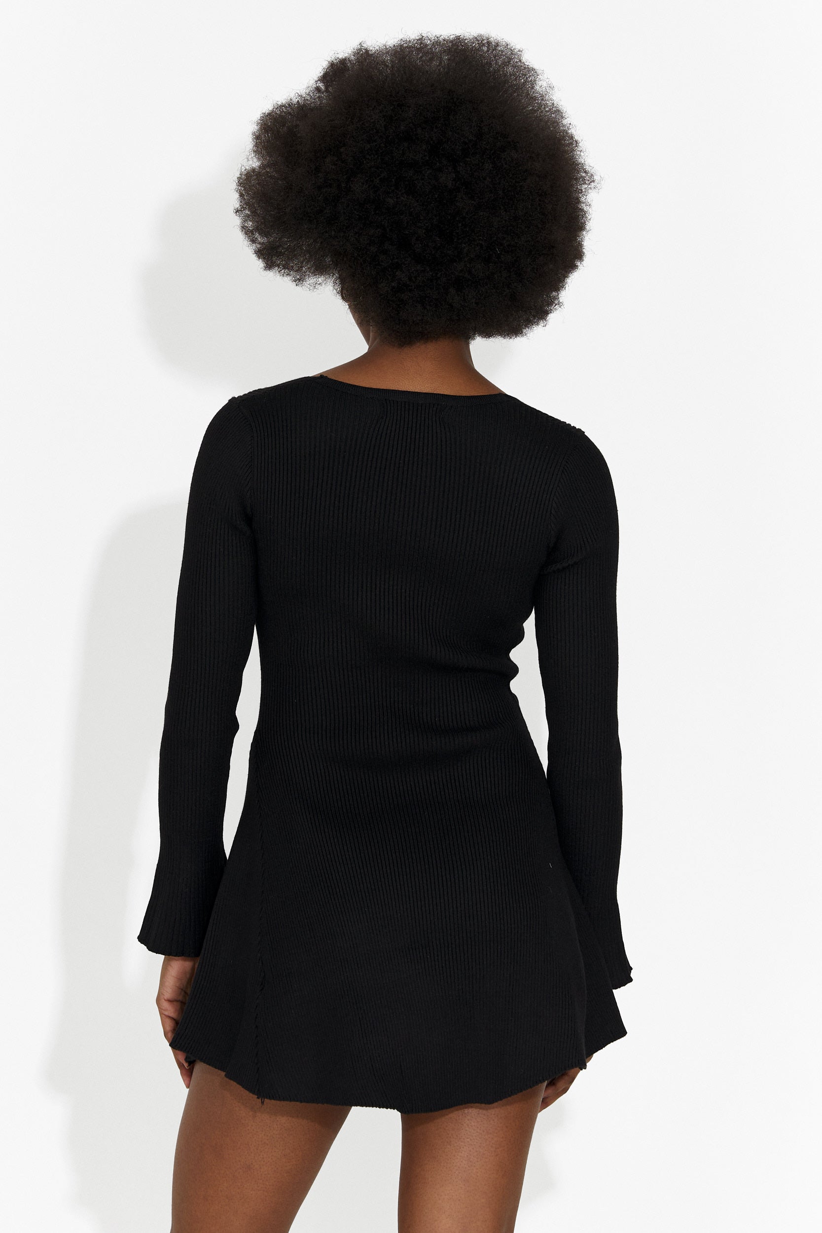 Черна ежедневна дамска рокля Nesie Bogas