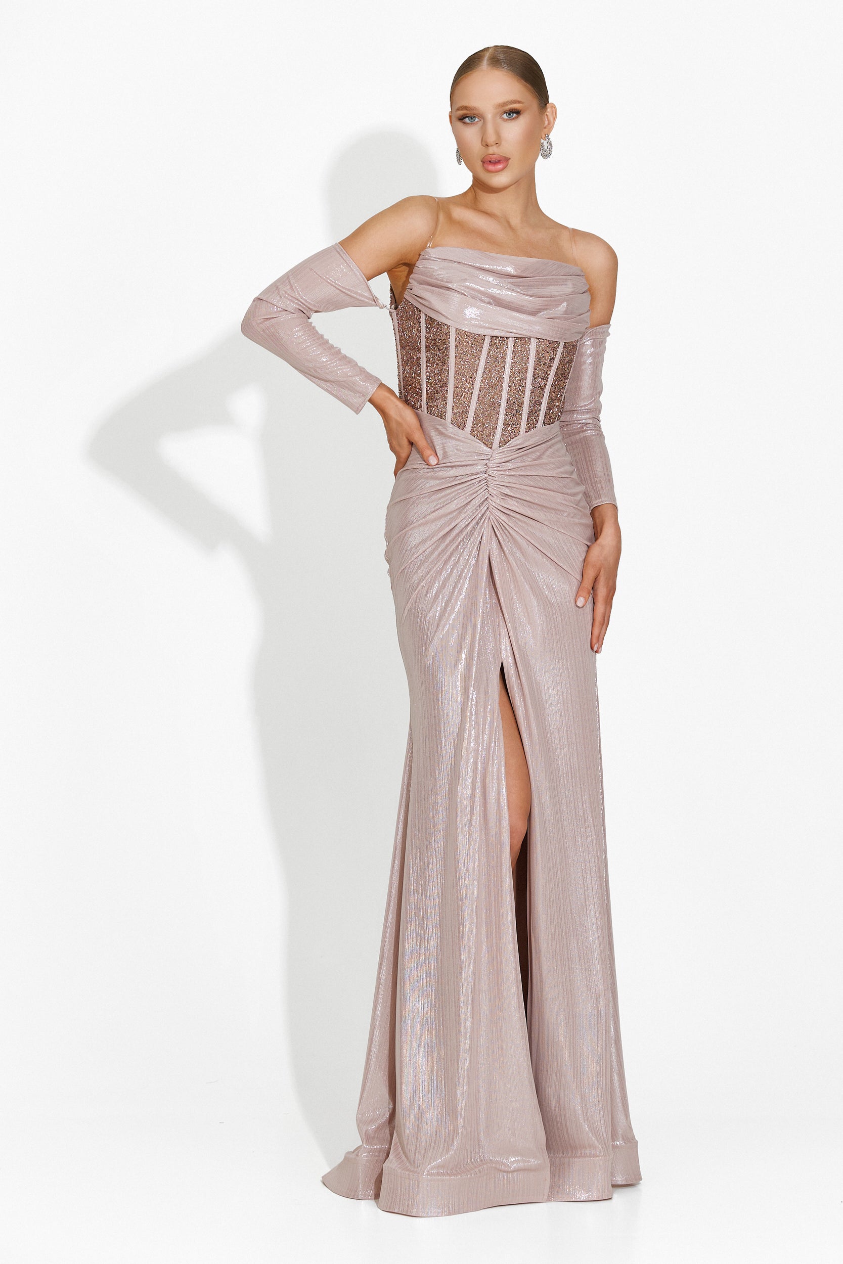 Дълга бежова рокля за дами Fredricka Bogas