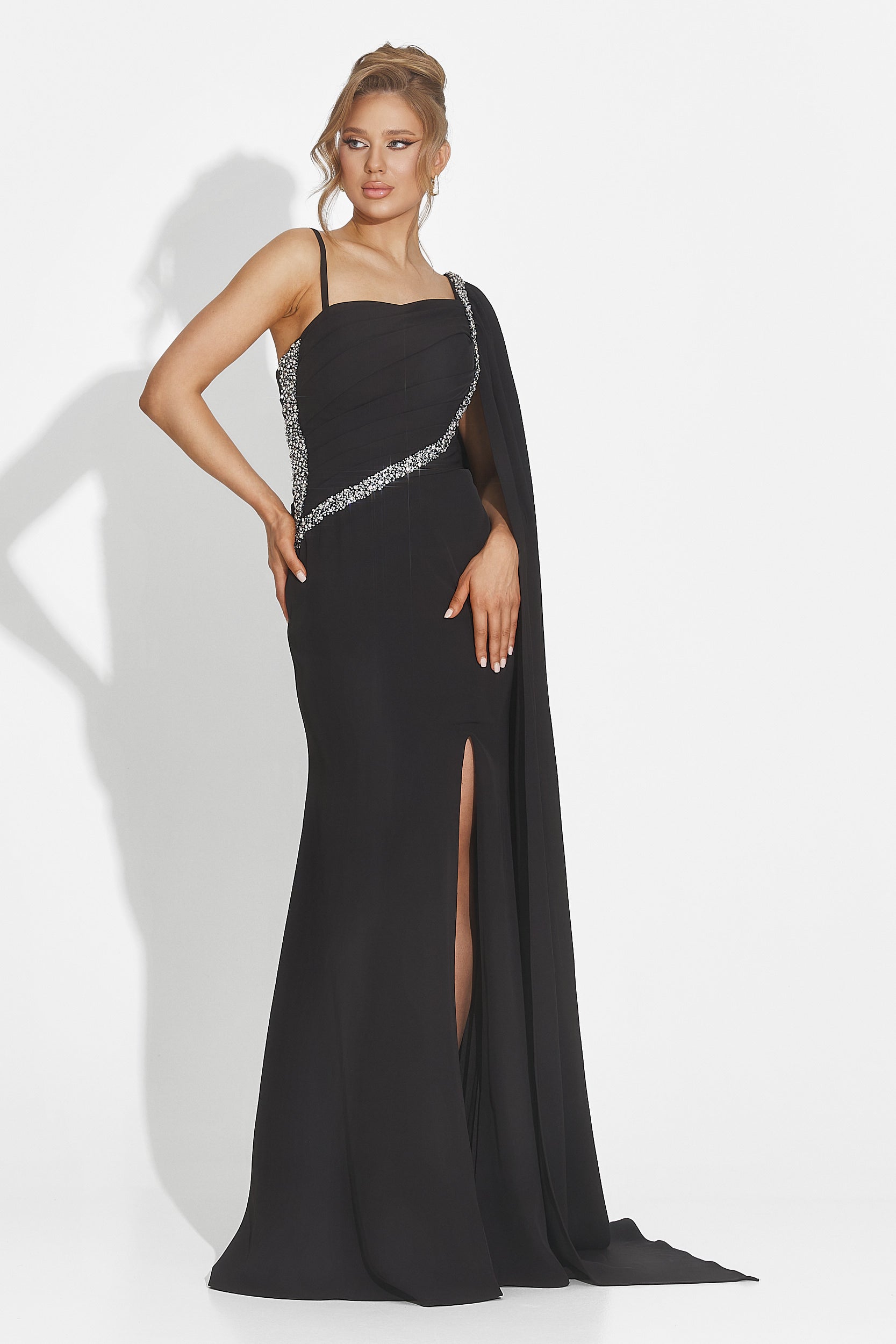 Дълга черна дамска рокля Libre Bogas