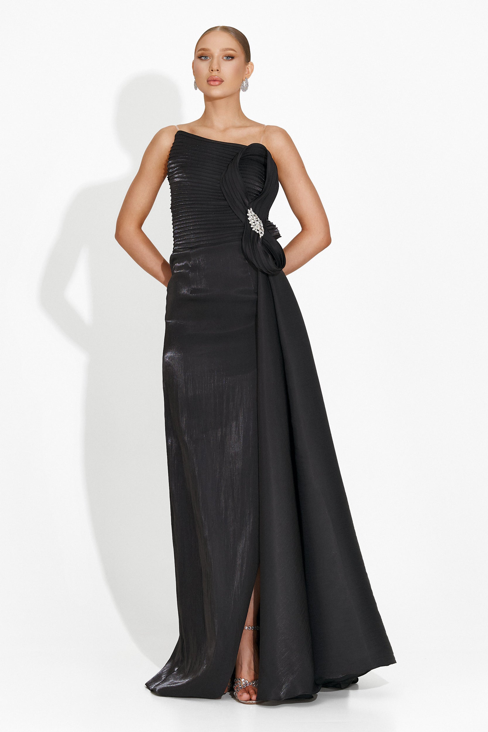 Дълга черна рокля за жени Verlie Bogas