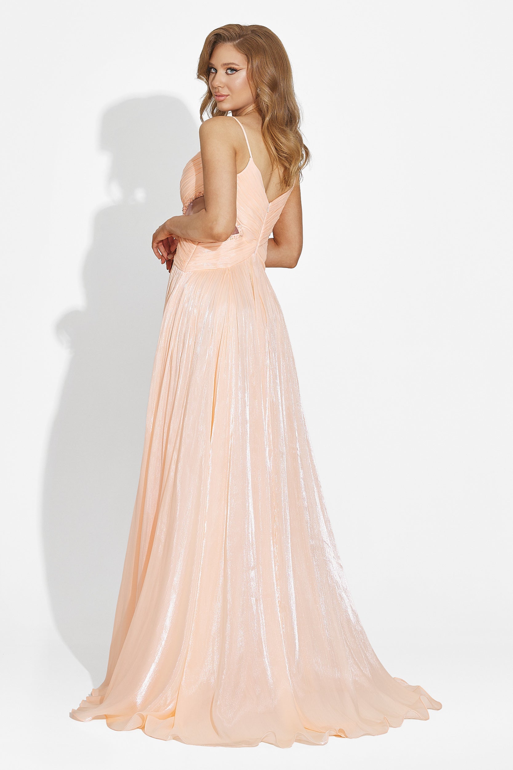 Дълга дамска рокля в праскова Latisha Bogas