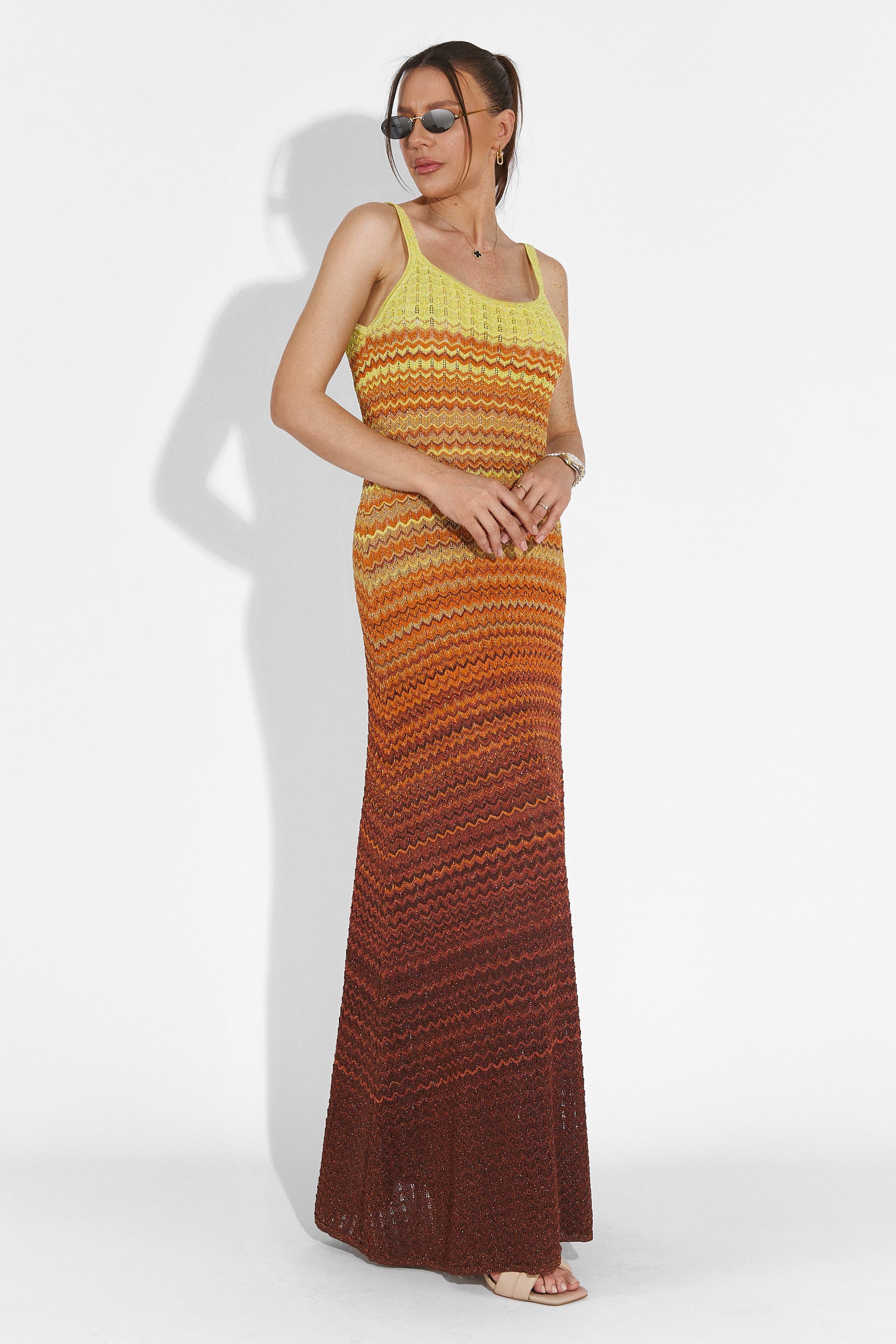 Дълга дамска рокля в портокалово Quimphy Bogas