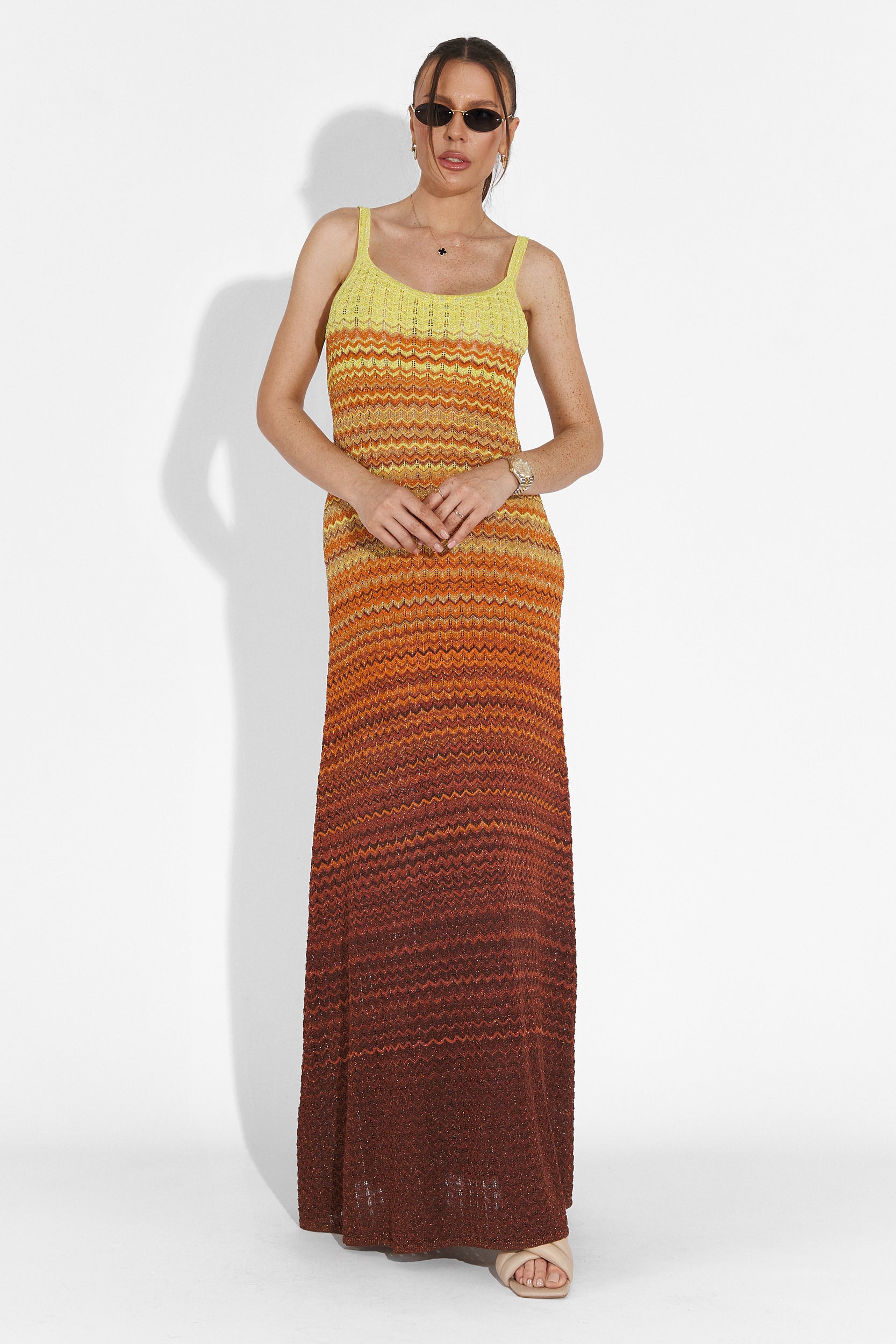 Дълга дамска рокля в портокалово Quimphy Bogas