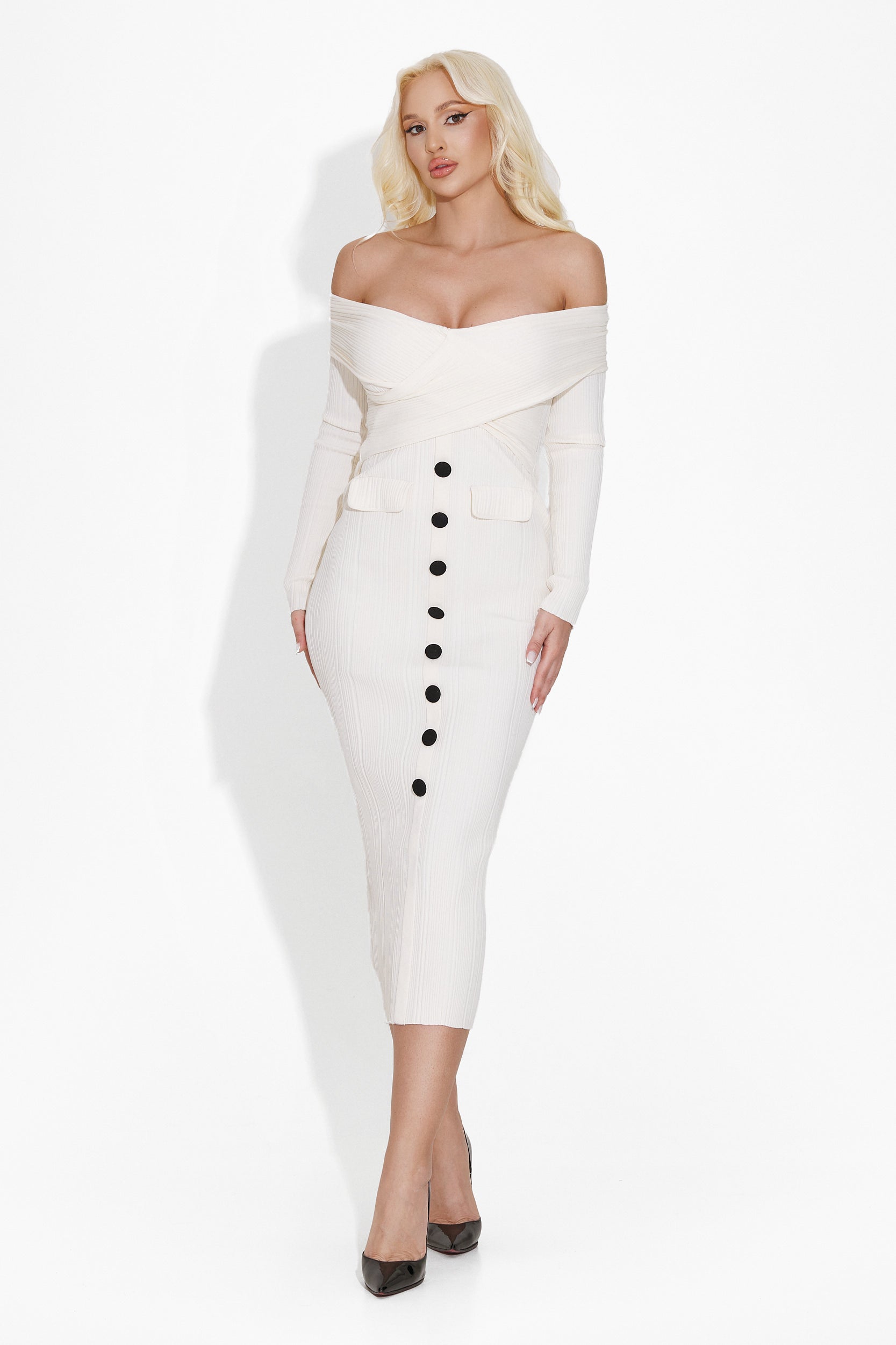 Миди дамска рокля в бяло Misaki Bogas