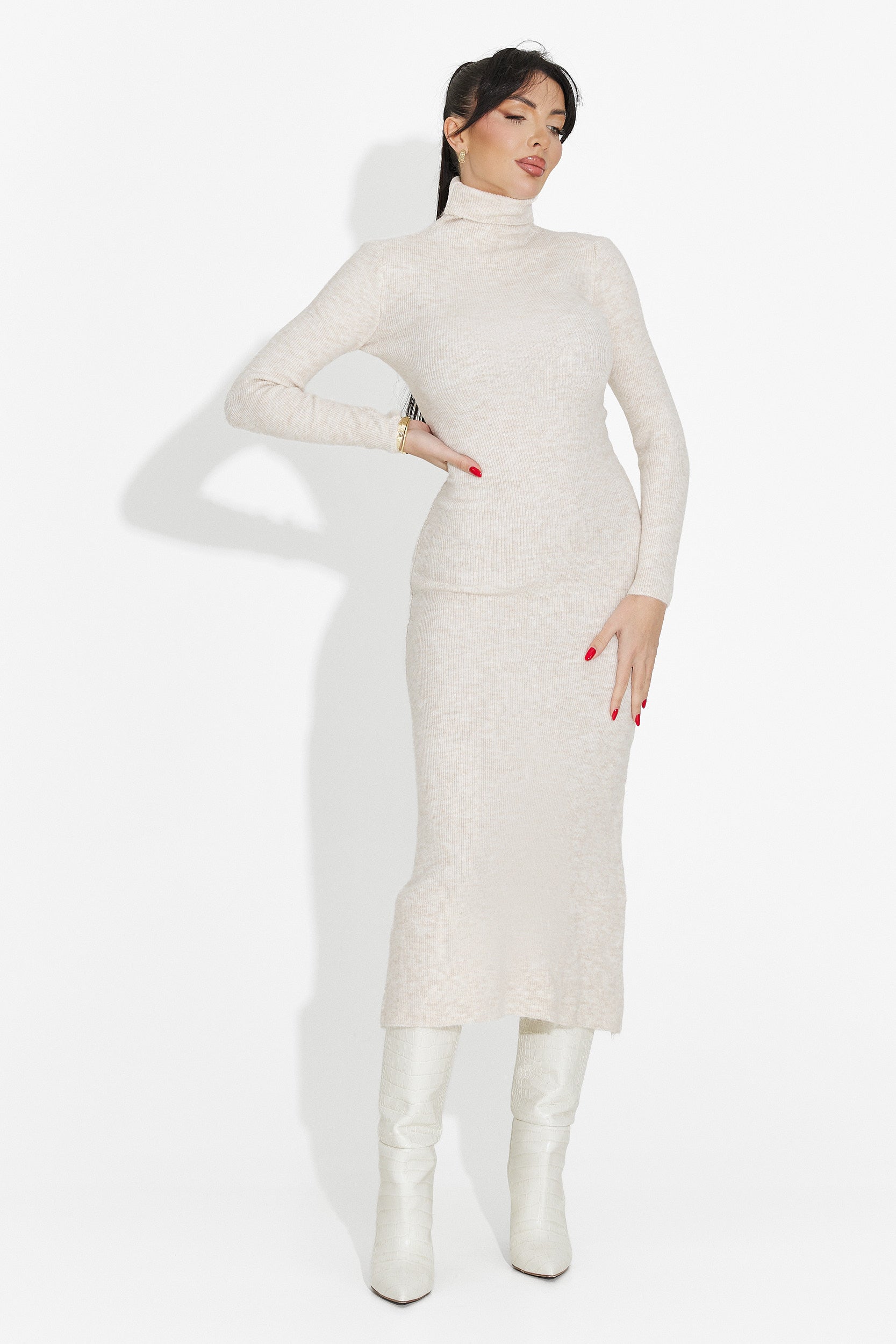 Дамска рокля миди крем Патрисия Богас