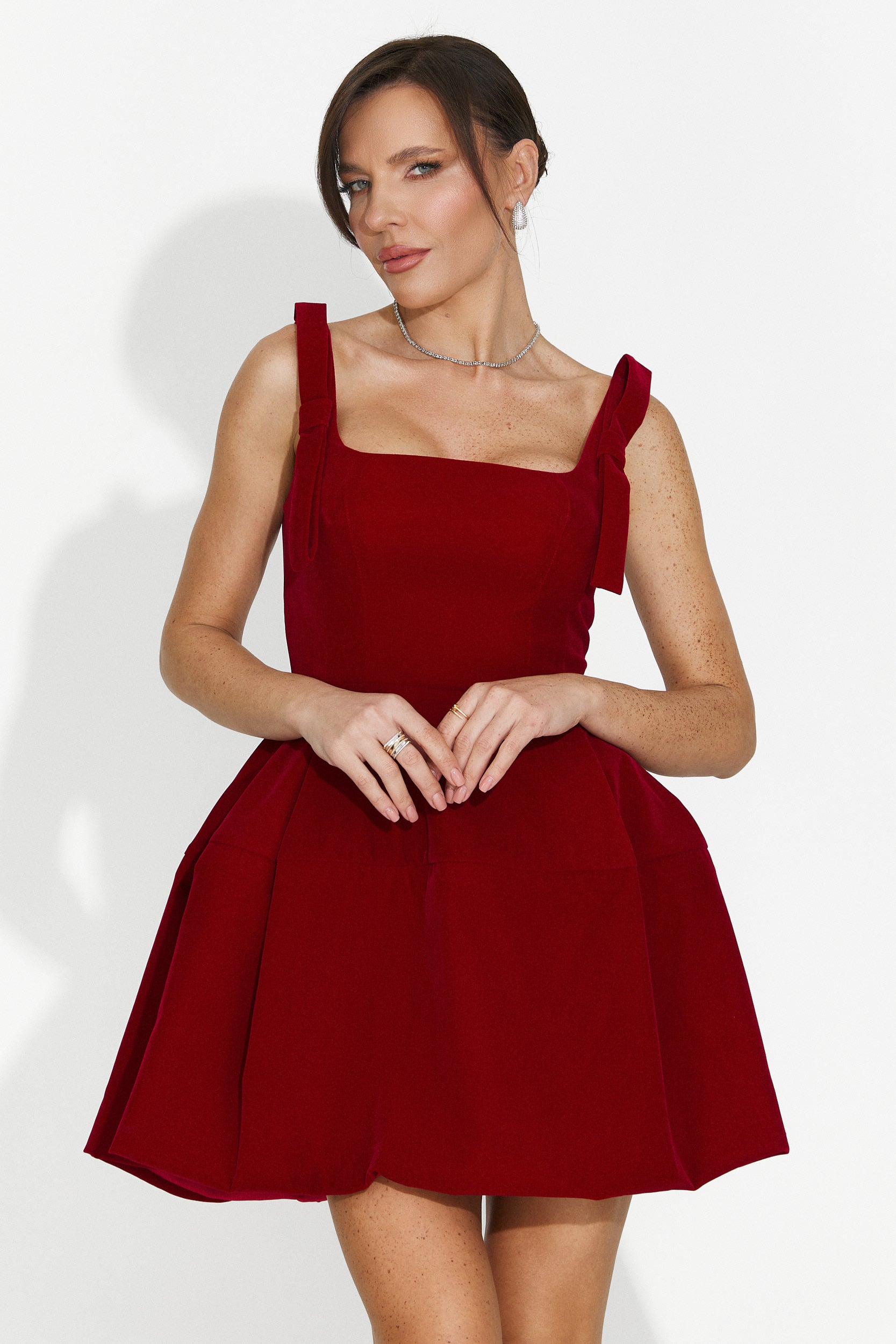 Къса червена дамска рокля Narcisia Bogas