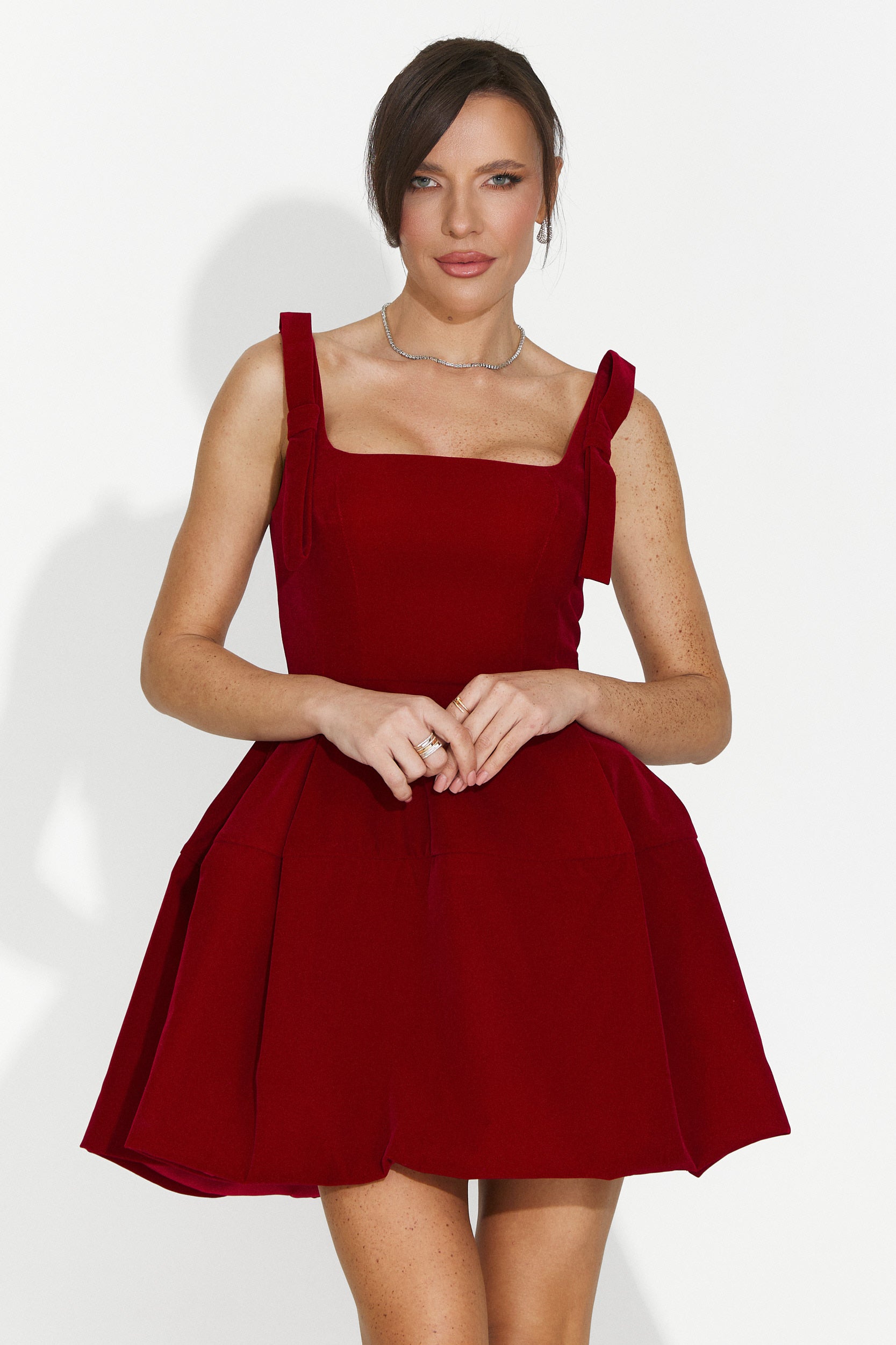 Къса червена дамска рокля Narcisia Bogas