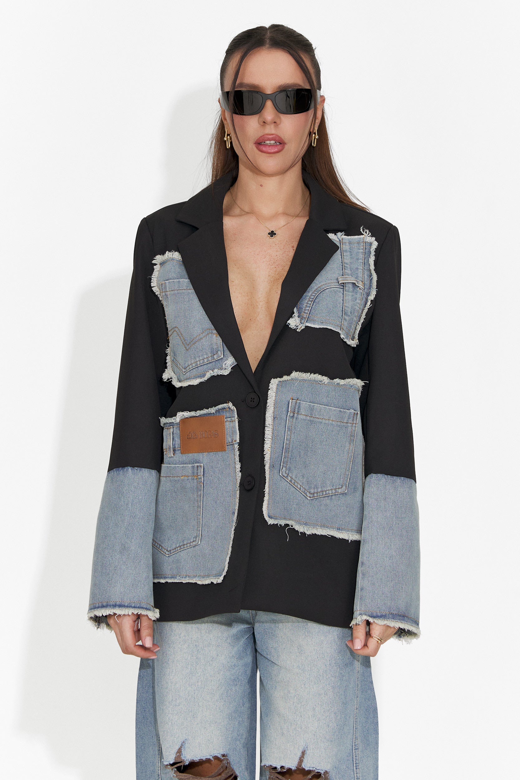 Елегантно дамско сако в черно Rafaelia Bogas