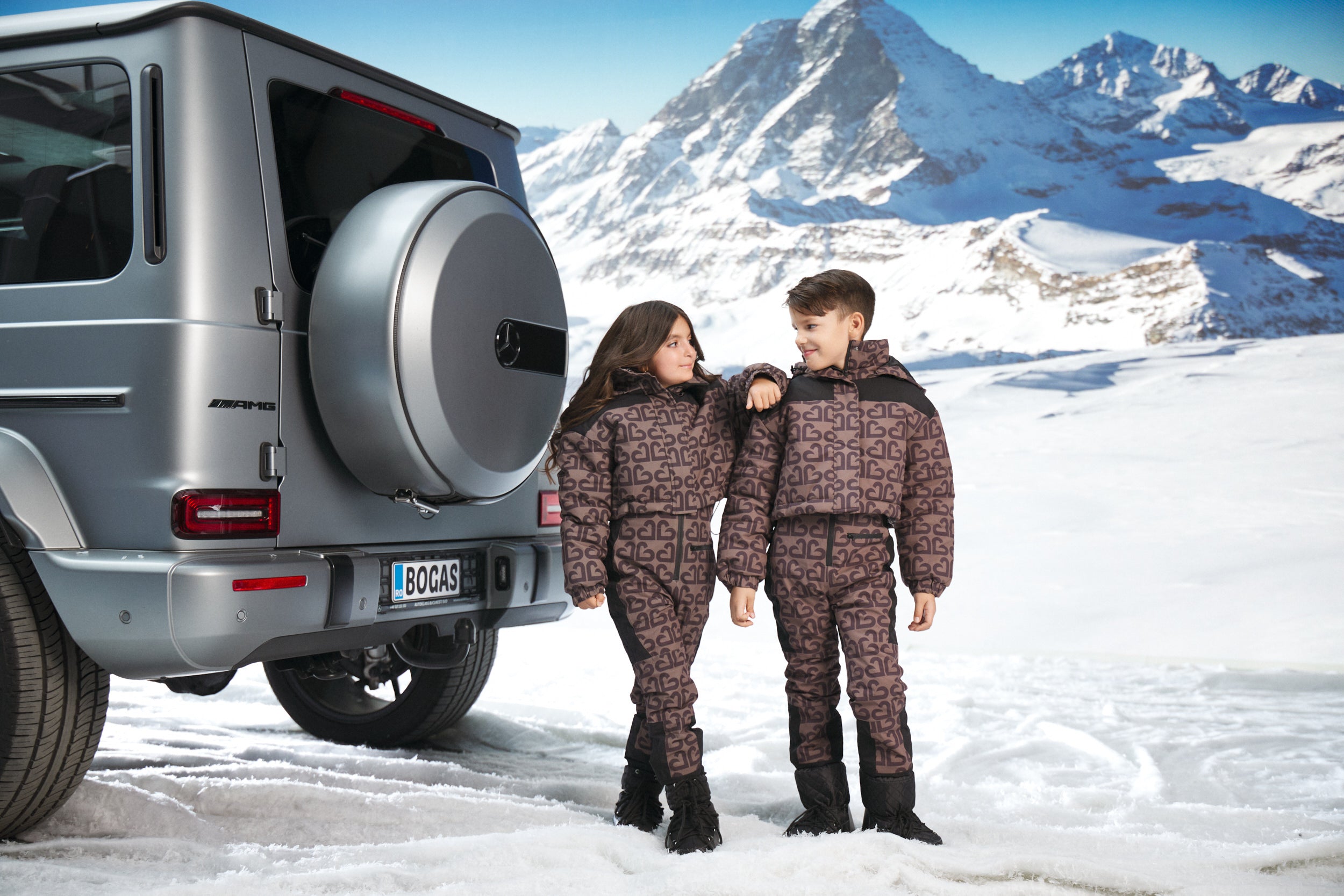 Ски облекло за деца в кафяво Alisone Bogas