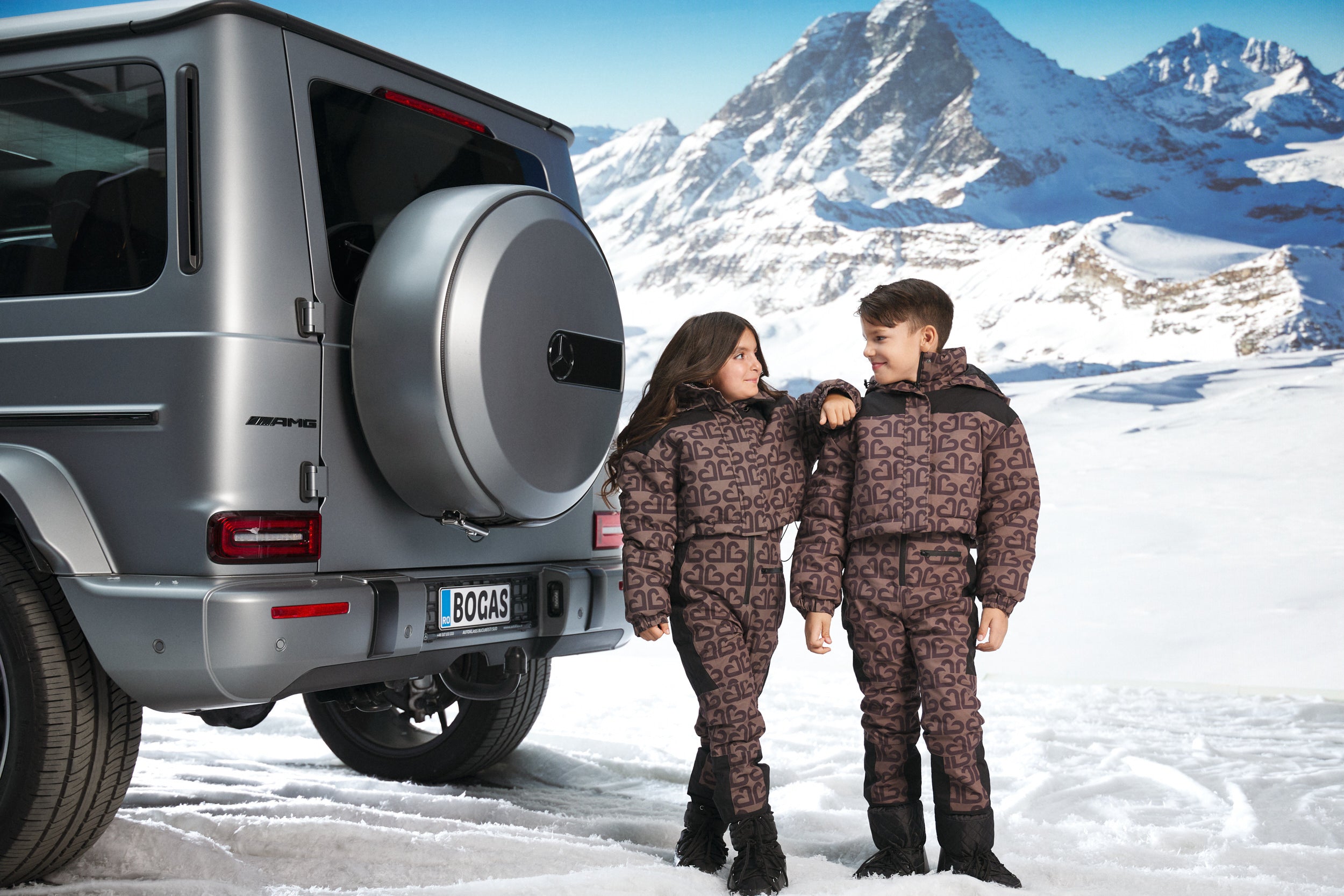 Ски облекло за деца в кафяво Alisone Bogas