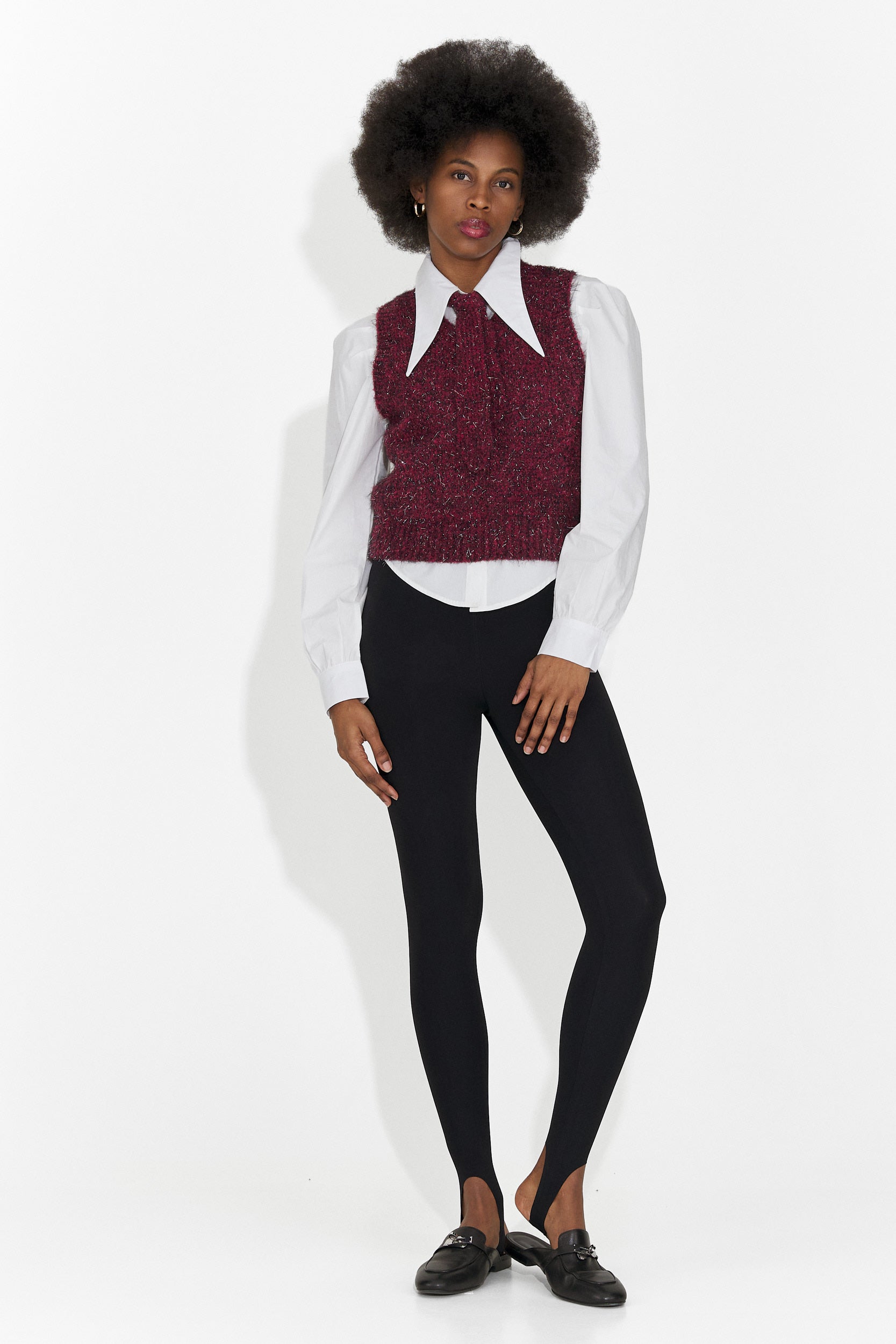 Комплект от 3 части риза + жилетка + вратовръзка бордо Изаура Богас