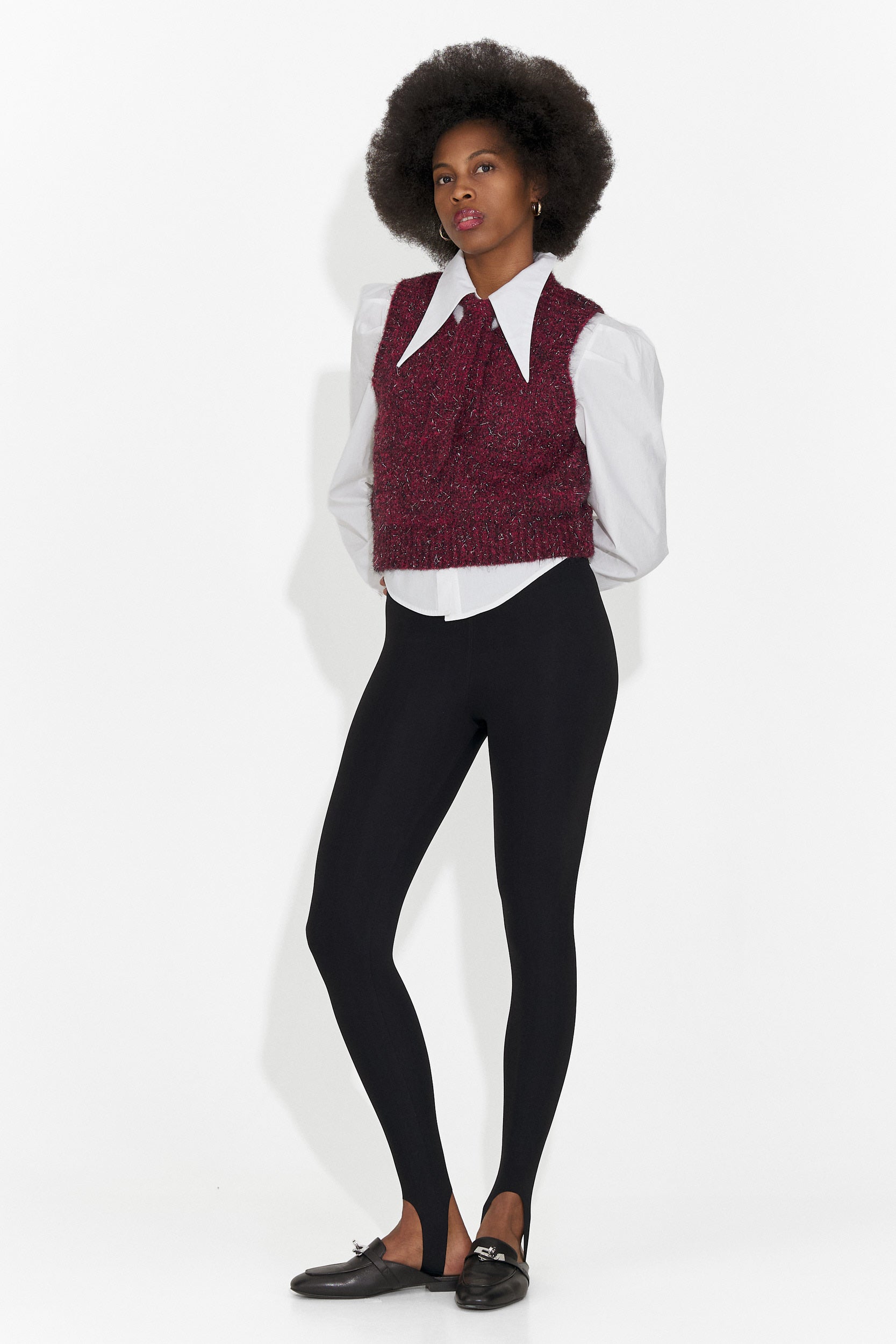 Комплект от 3 части риза + жилетка + вратовръзка бордо Изаура Богас