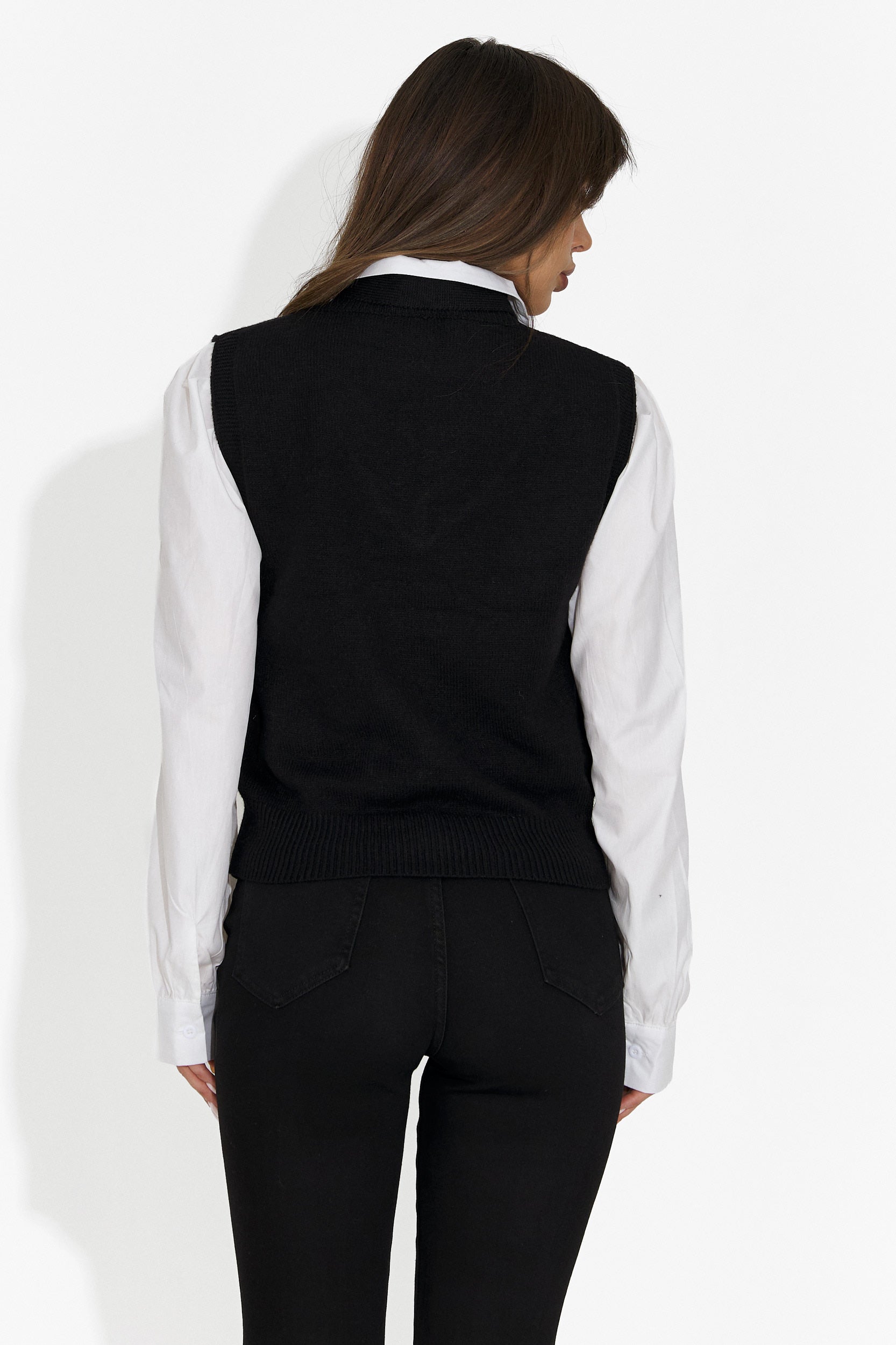 Комплект дамски 3 части риза + жилетка + черна вратовръзка Ofeliana Bogas