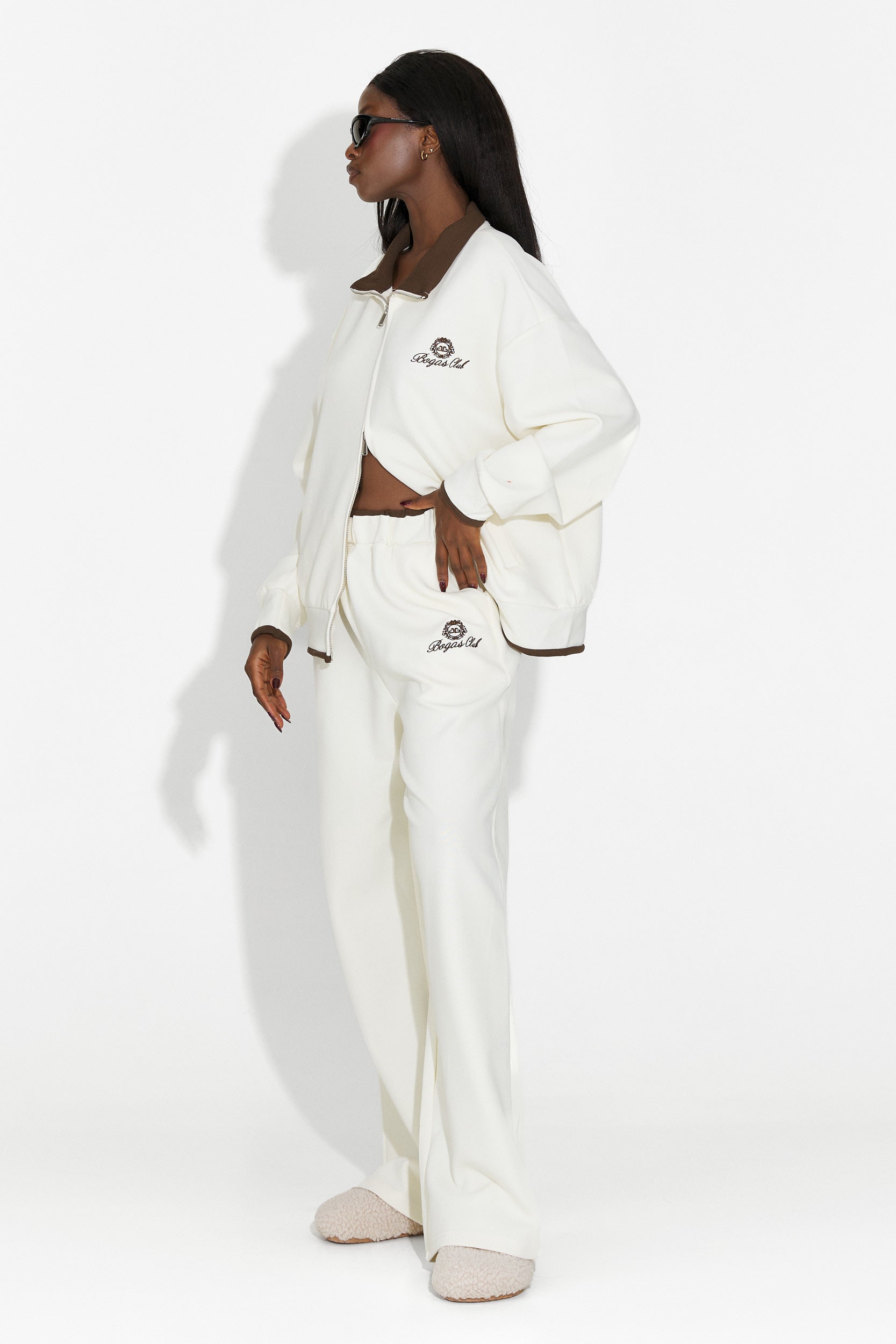 Дамско ежедневно облекло за тренировка в бежово Lysara Bogas