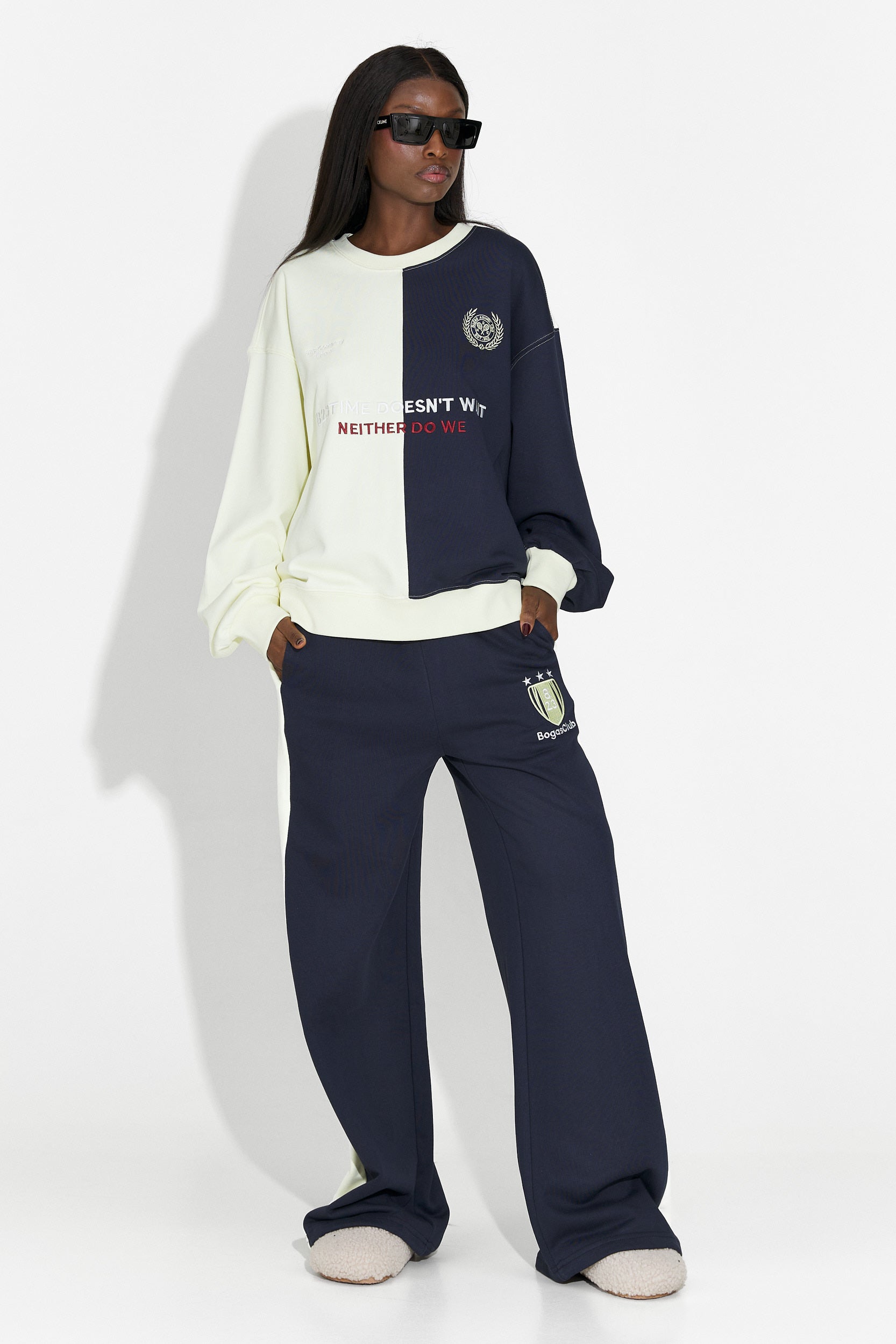 Тренировъчна дамска кежуал блуза в тъмносиньо от Mariva Bogas