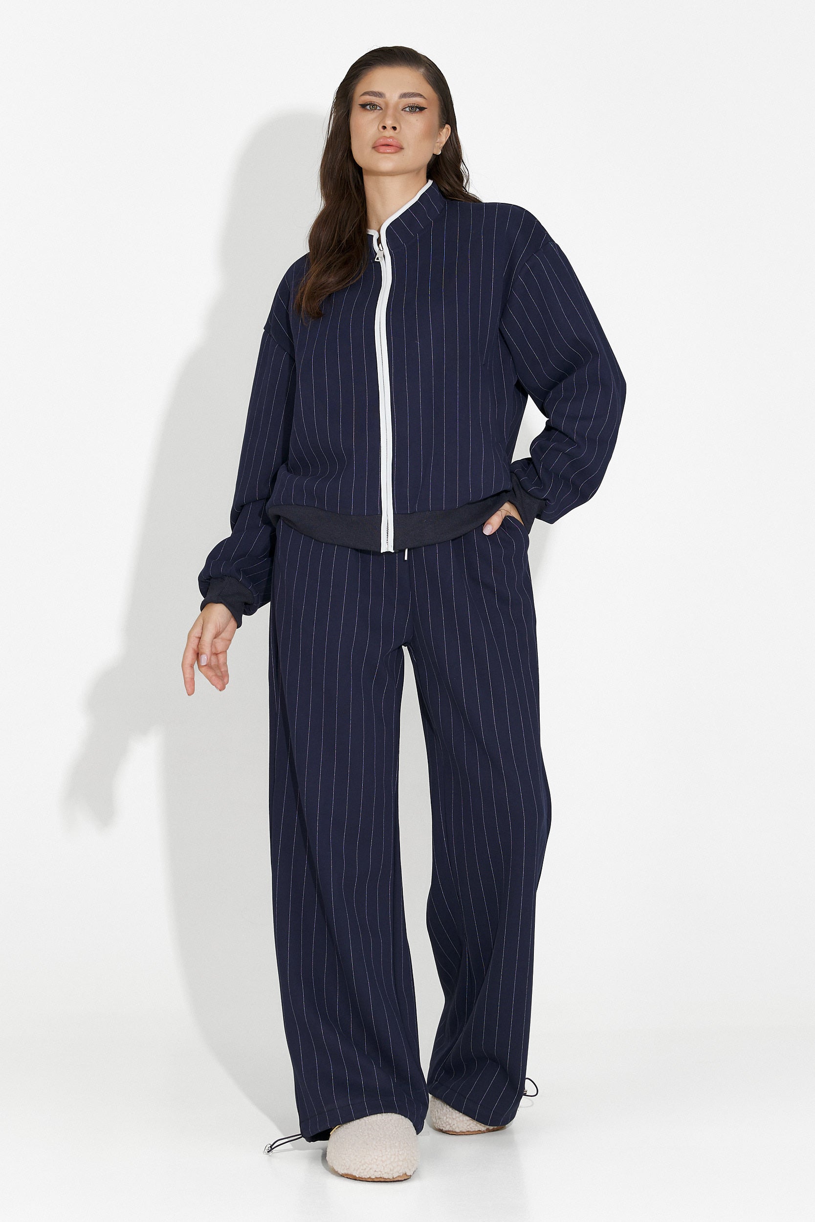 Дамско спортно облекло в тъмносиньо Saviera Bogas