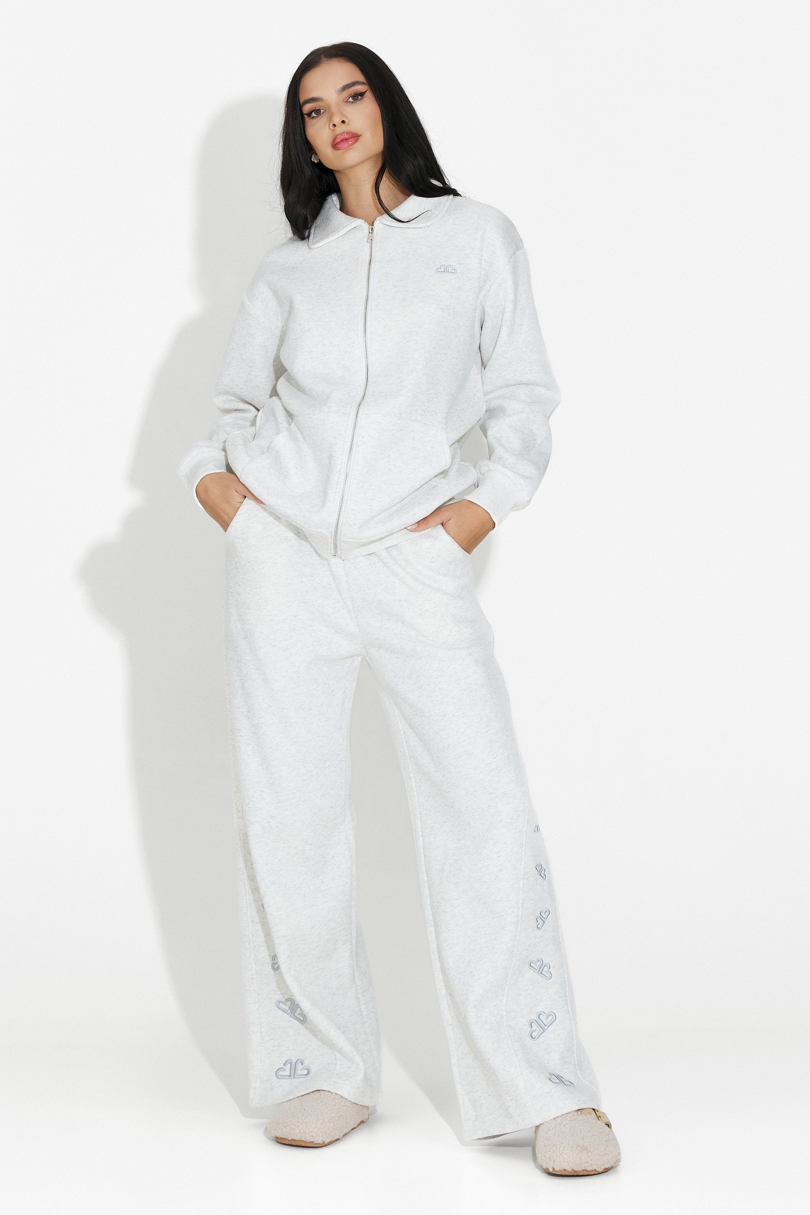 Дамско спортно облекло в сиво от Brynora Bogas