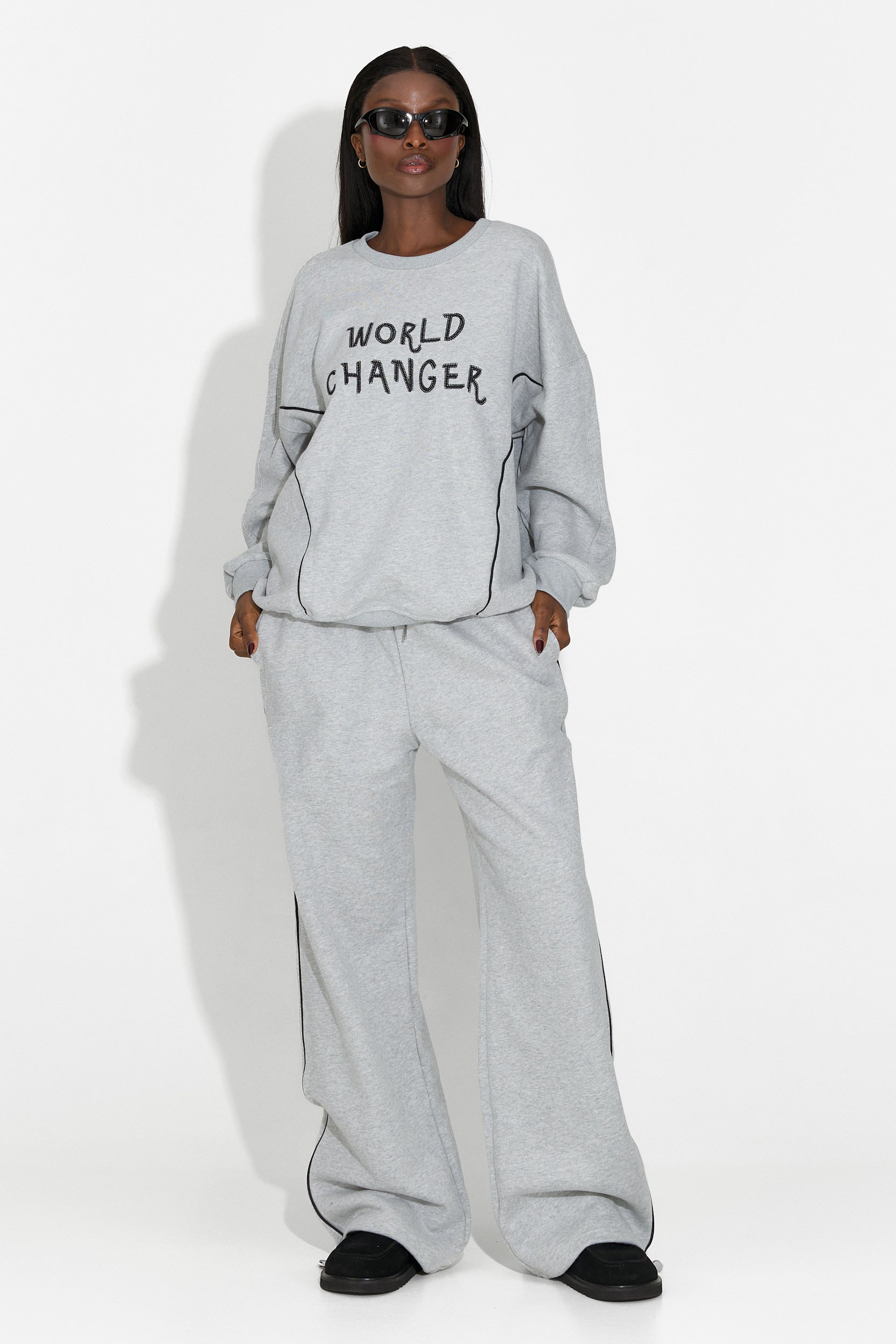 Дамско спортно облекло в сиво Pavora Bogas