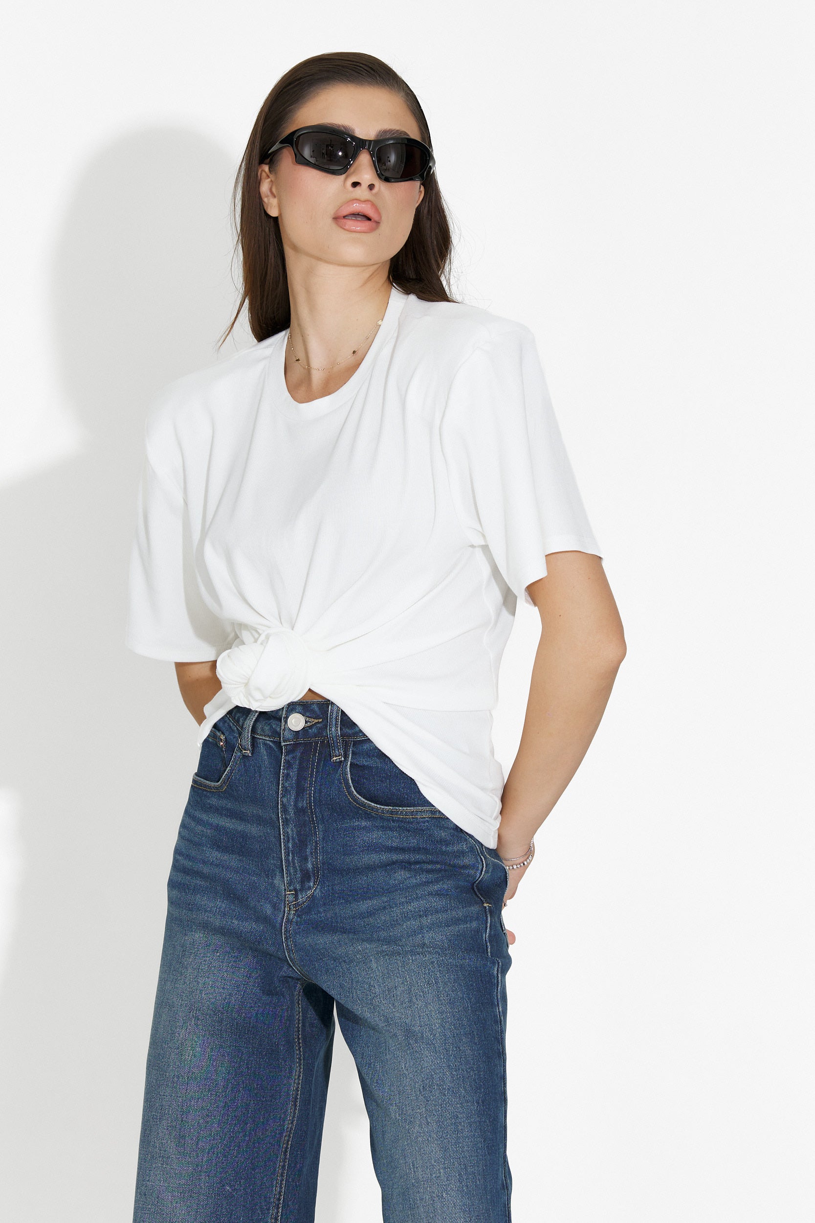 Бяла дамска ежедневна блуза Norelia Bogas