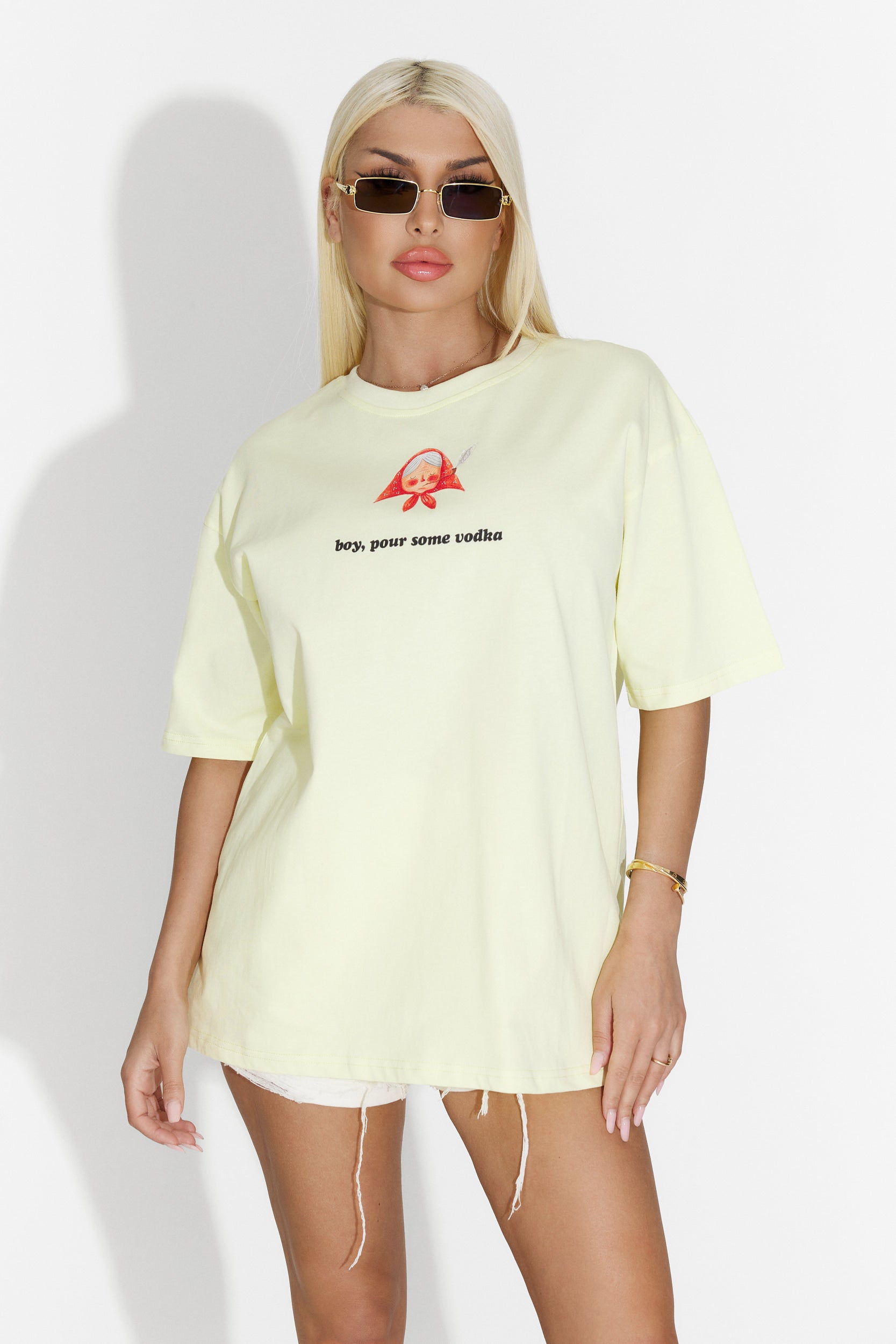 Casual жълта дамска тениска на Clodike Bogas