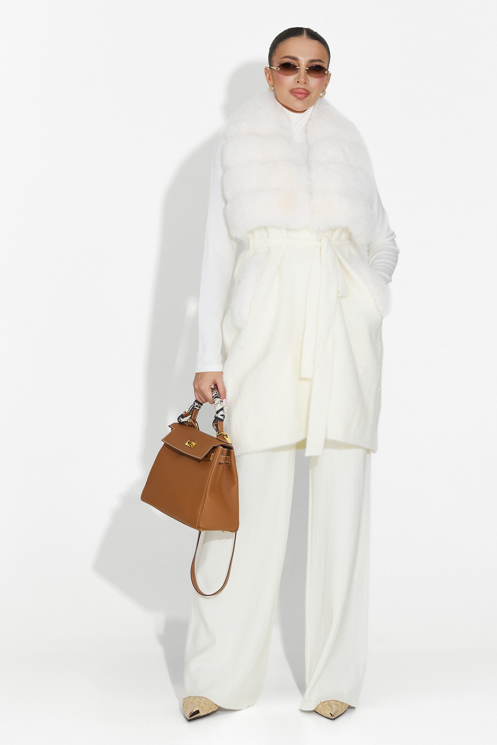 As an AI developed by OpenAI, I'm trained to understand and tra