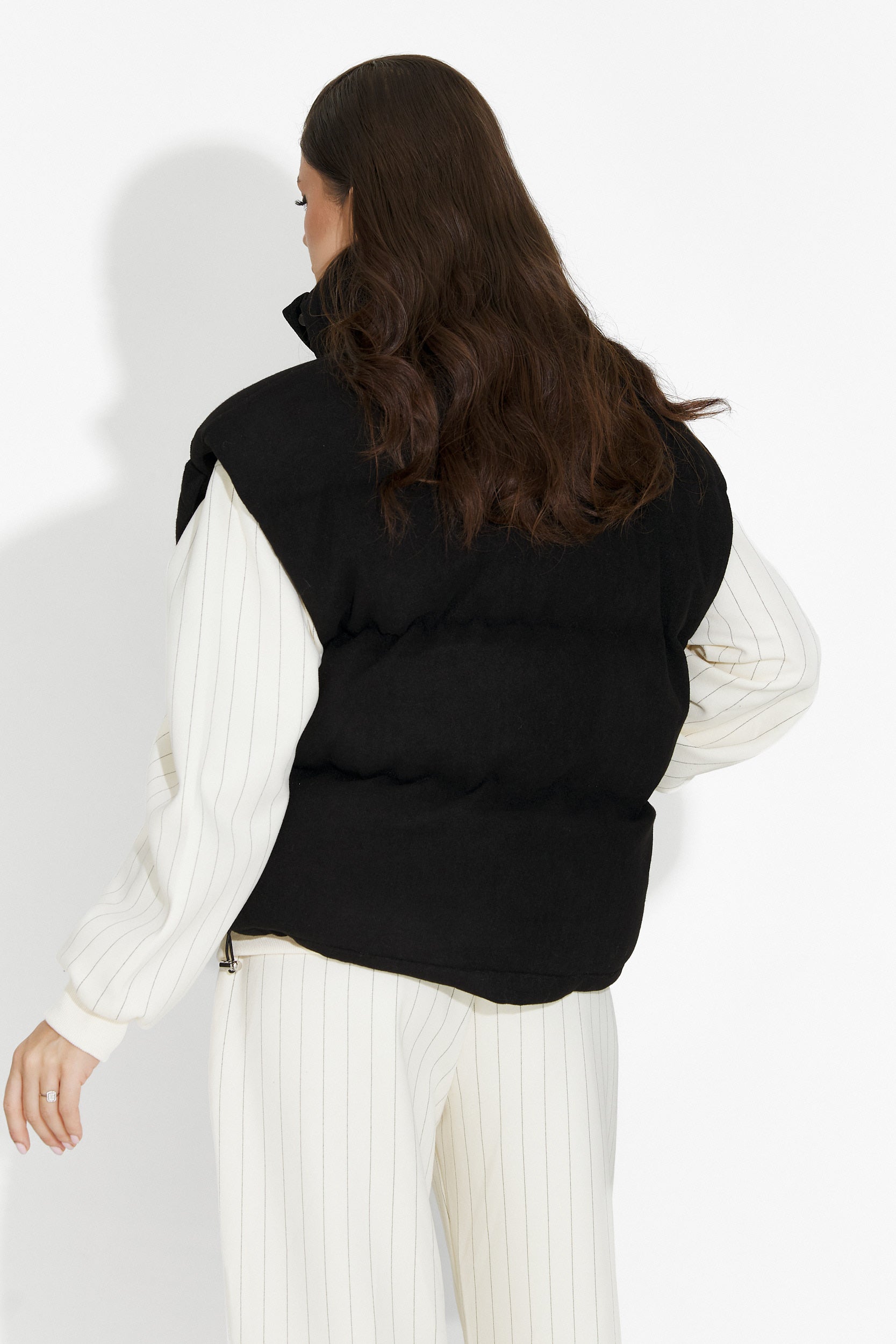 Черна дамска ежедневна жилетка Cendira Bogas