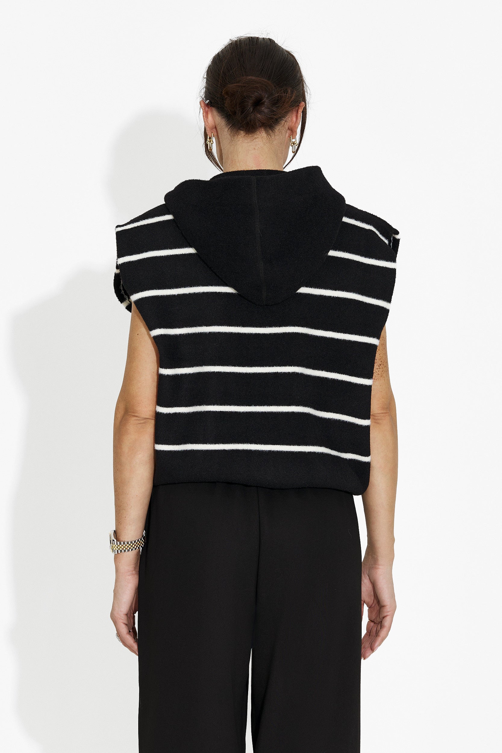 Дамска ежедневна черна жилетка Odeisa Bogas