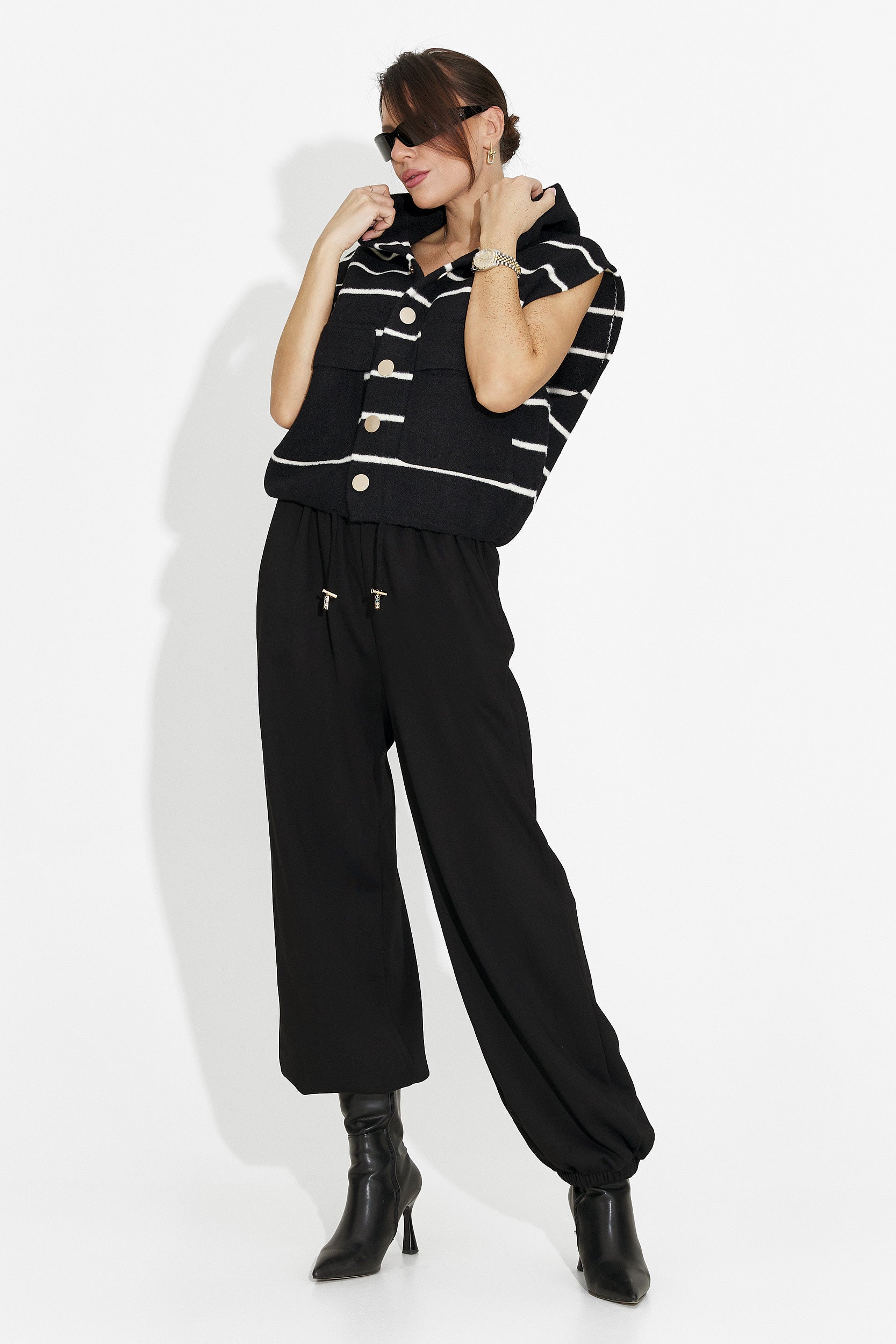 Дамска ежедневна черна жилетка Odeisa Bogas