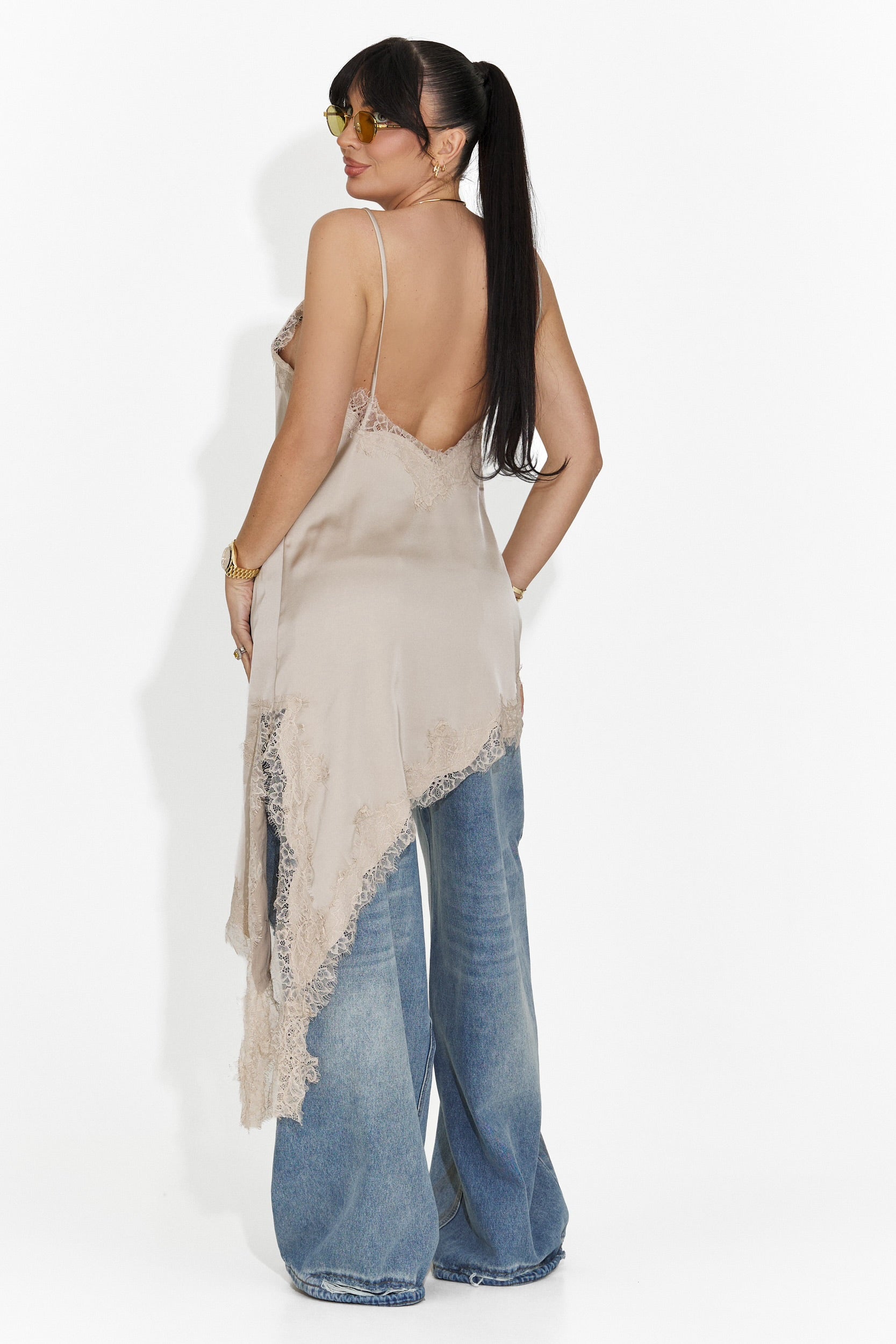 Къса дамска рокля бежова Francisca Bogas