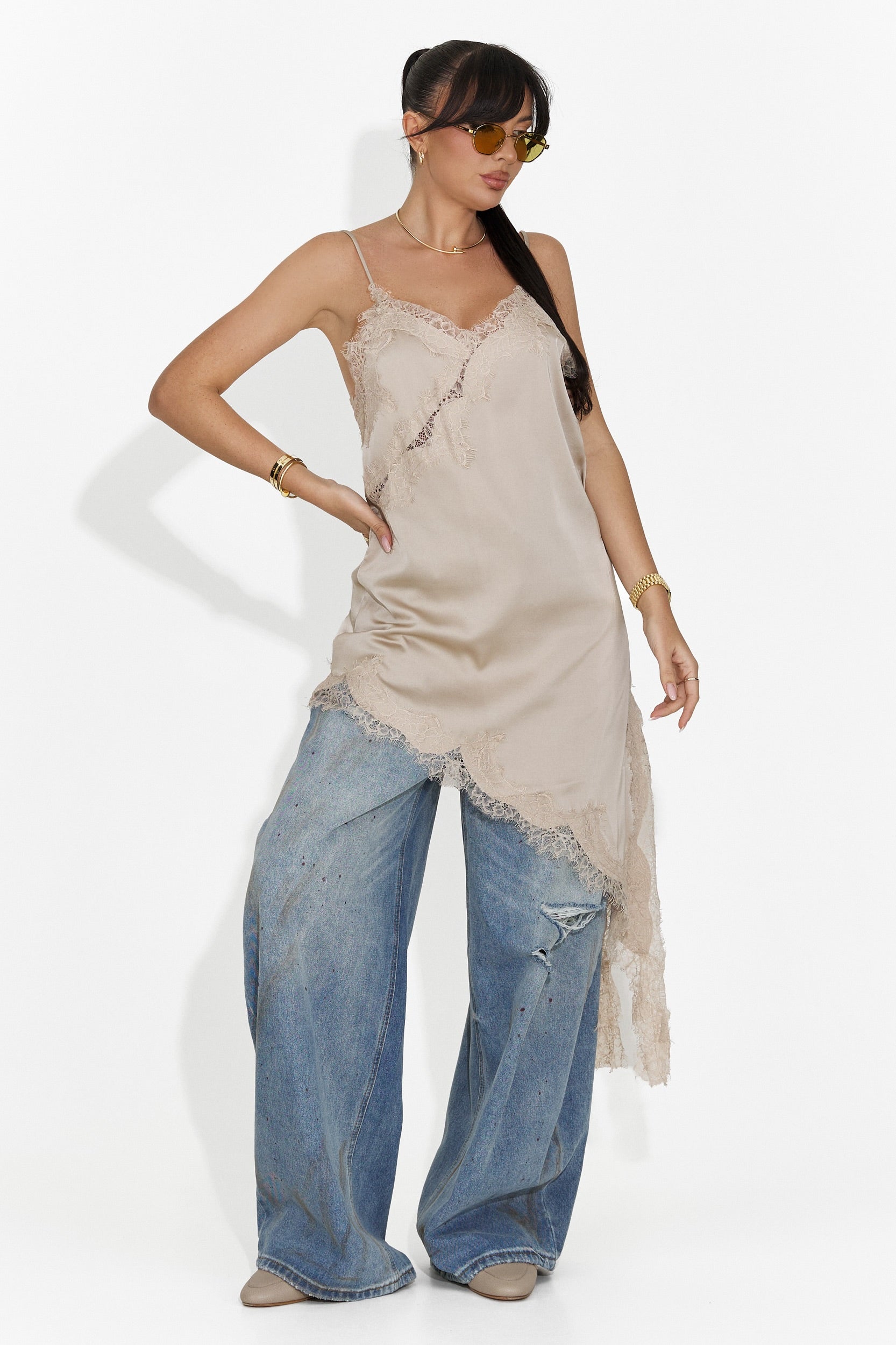 Къса дамска рокля бежова Francisca Bogas