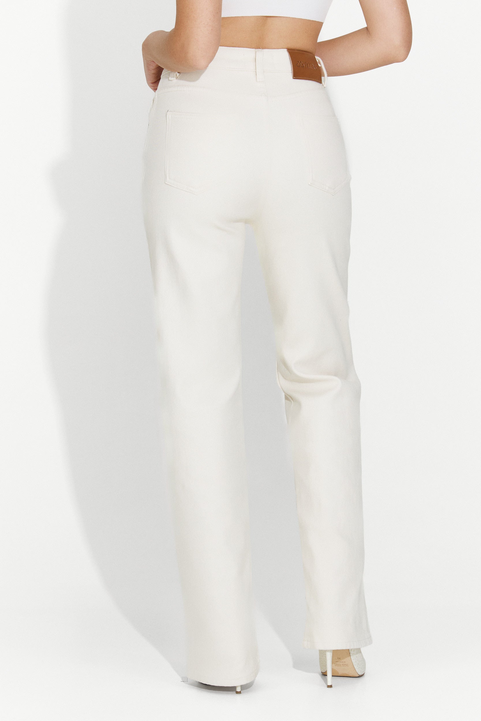 Дамски ежедневни бежови дънки Brisia Bogas