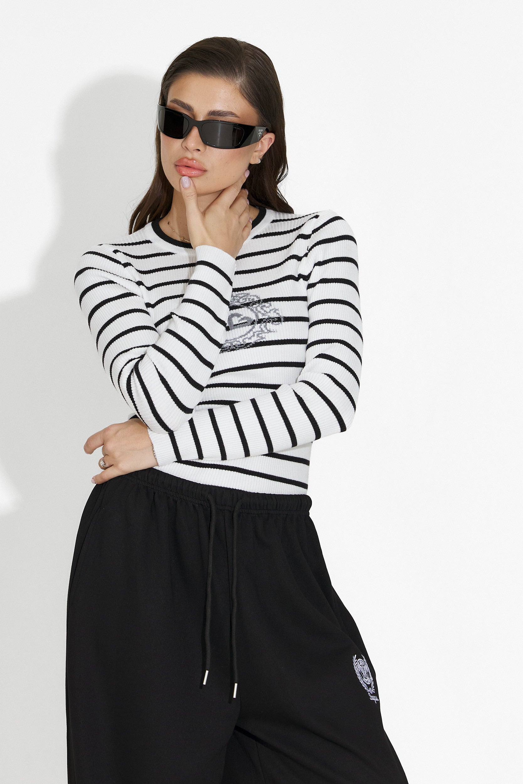 Дамска спортна блуза в бяло Yoana Bogas