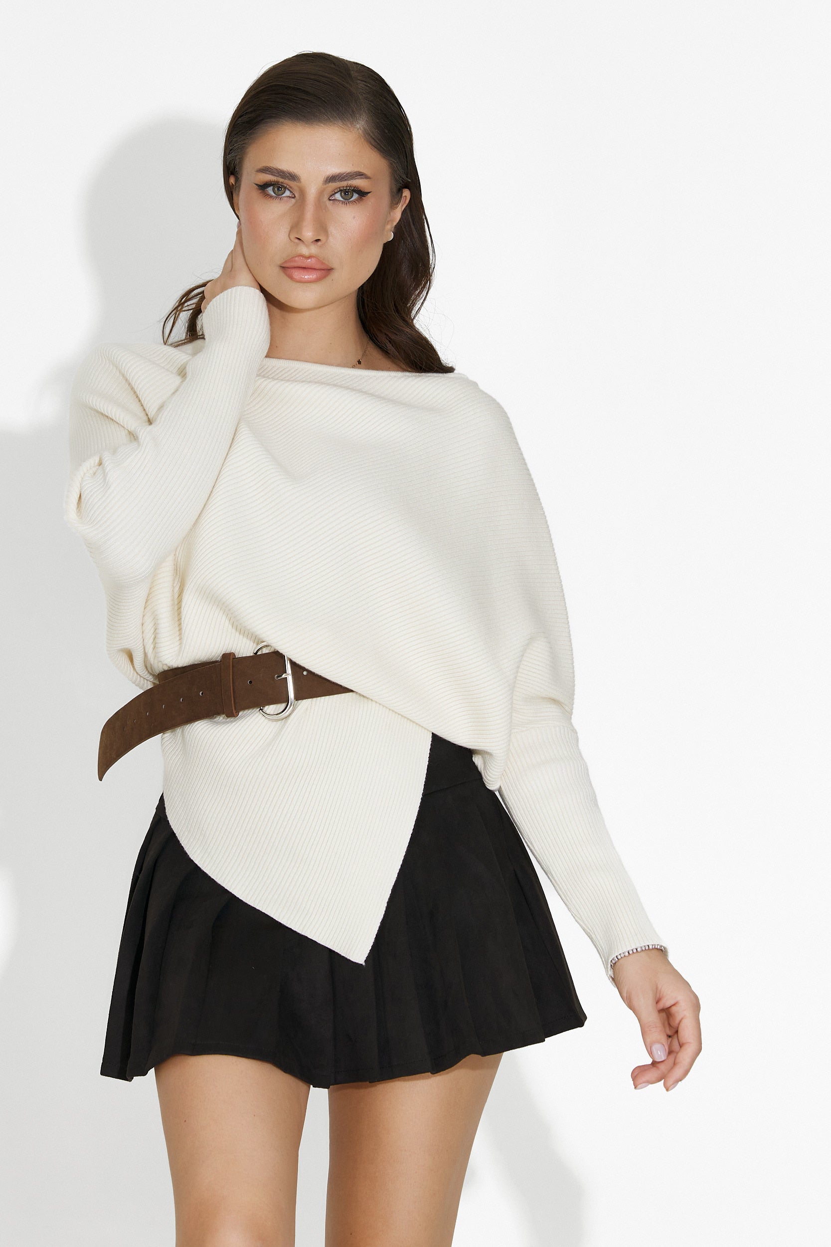 Дамска кежуал блуза в бежово от Vedala Bogas