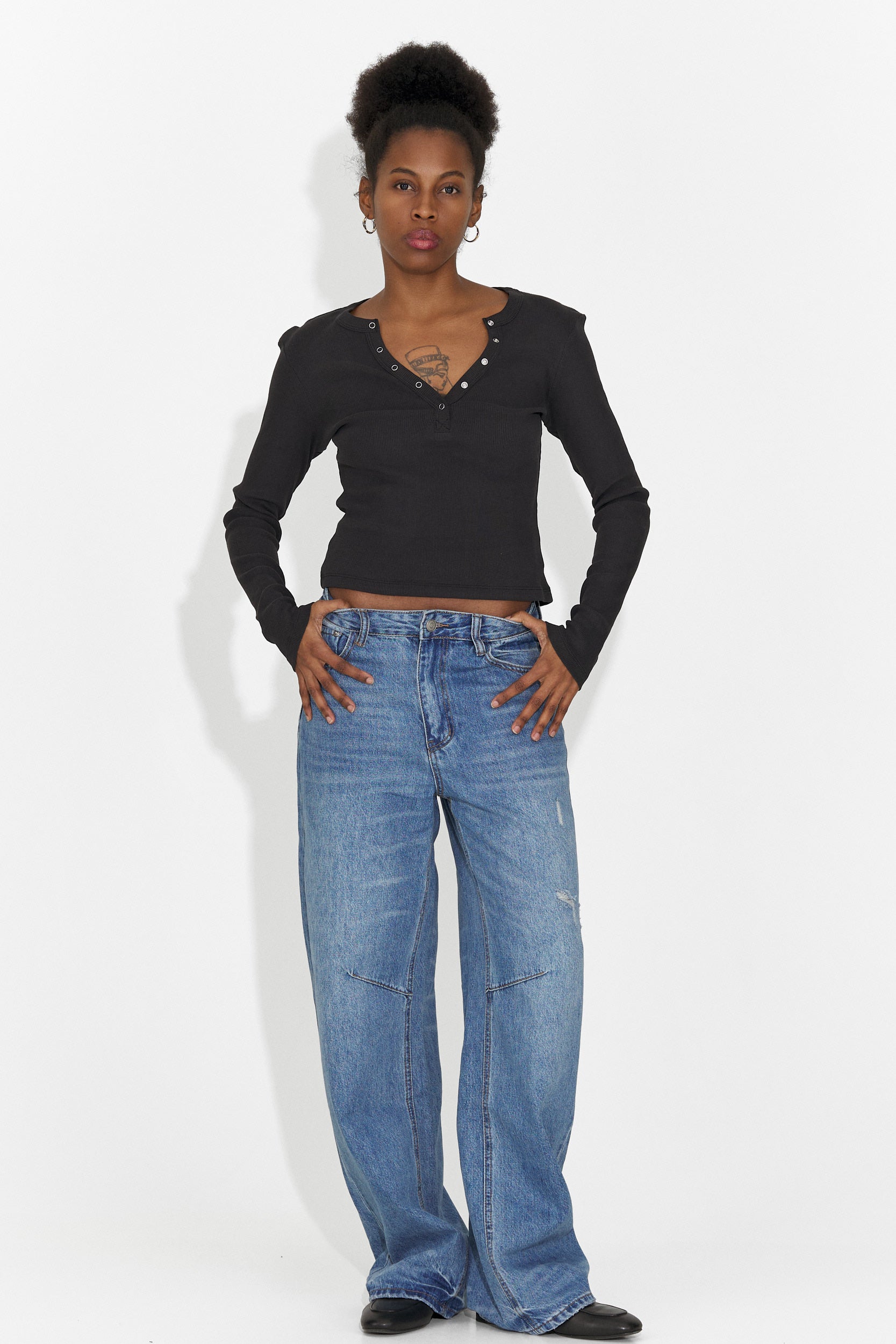 Дамска ежедневна черна блуза Roxana Bogas