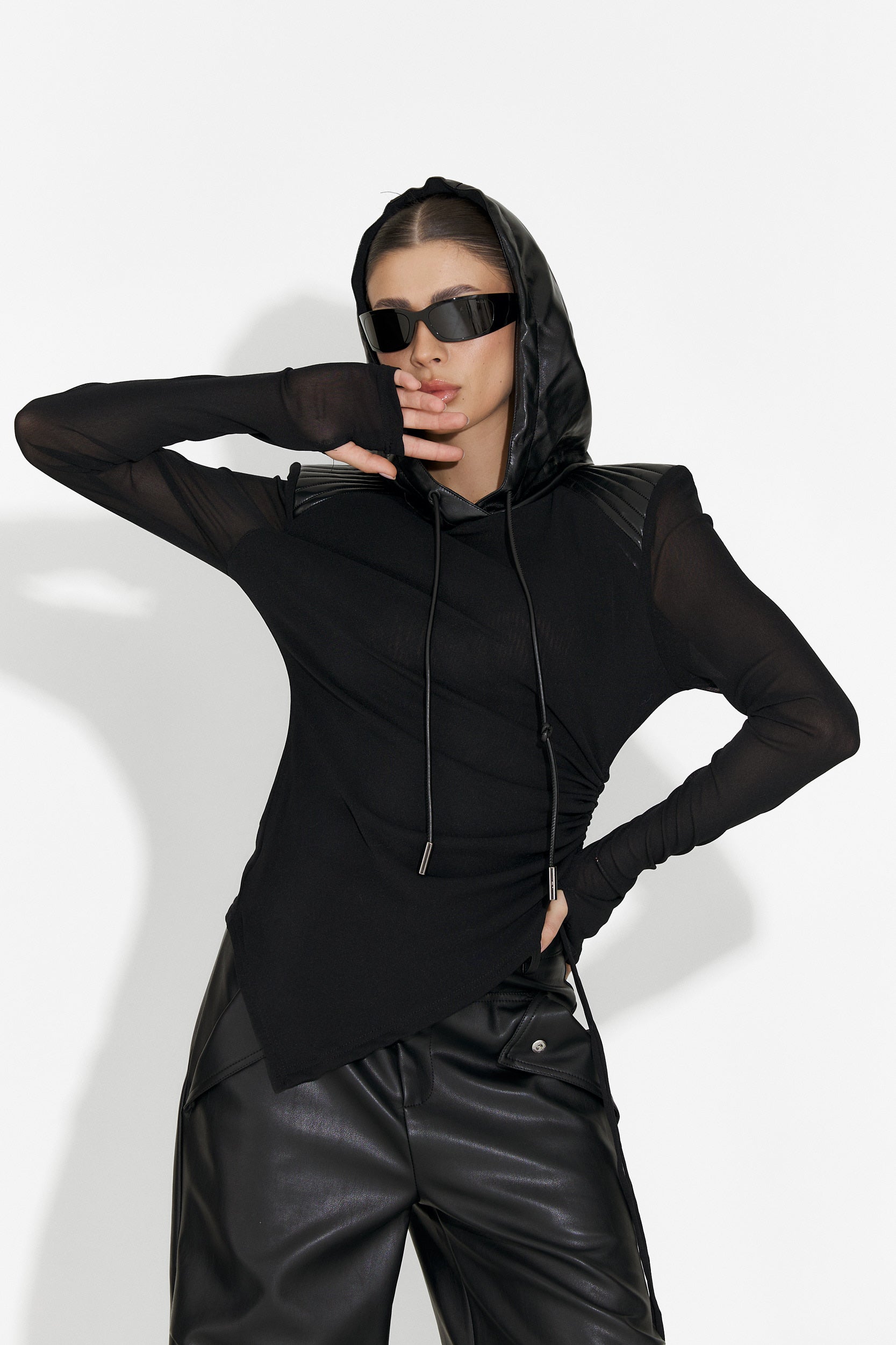 Дамска ежедневна блуза в черно Turturica Bogas