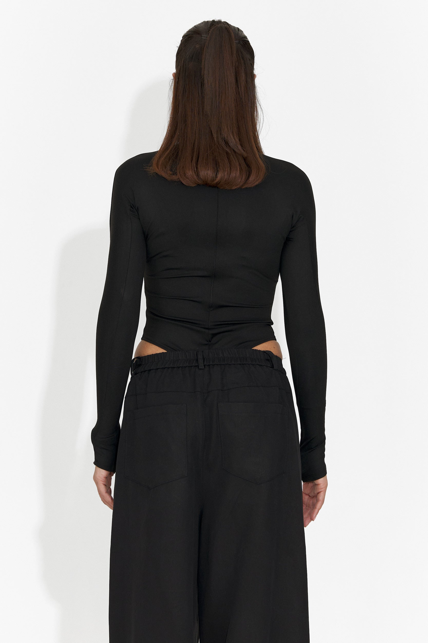 Елегантно дамско тяло черно Mioala Bogas