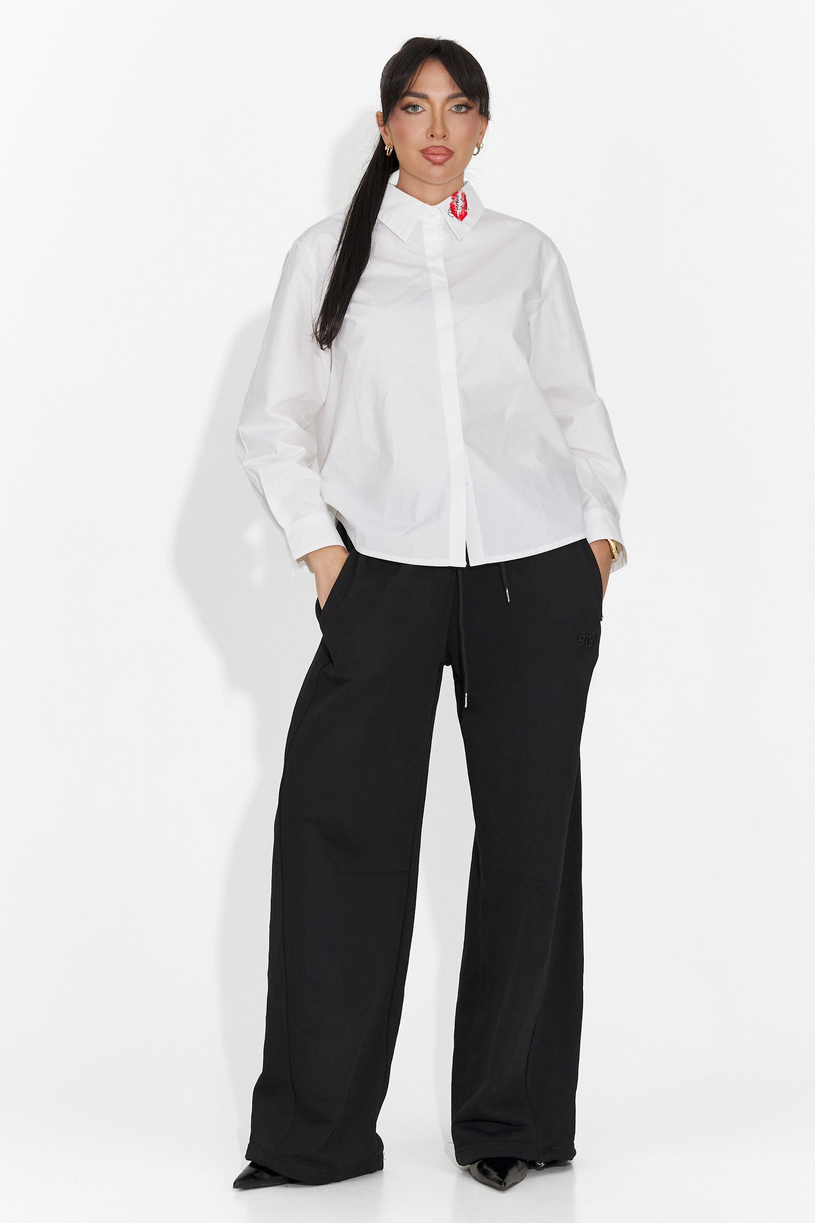 Елегантна дамска риза в бяло Sienara Bogas