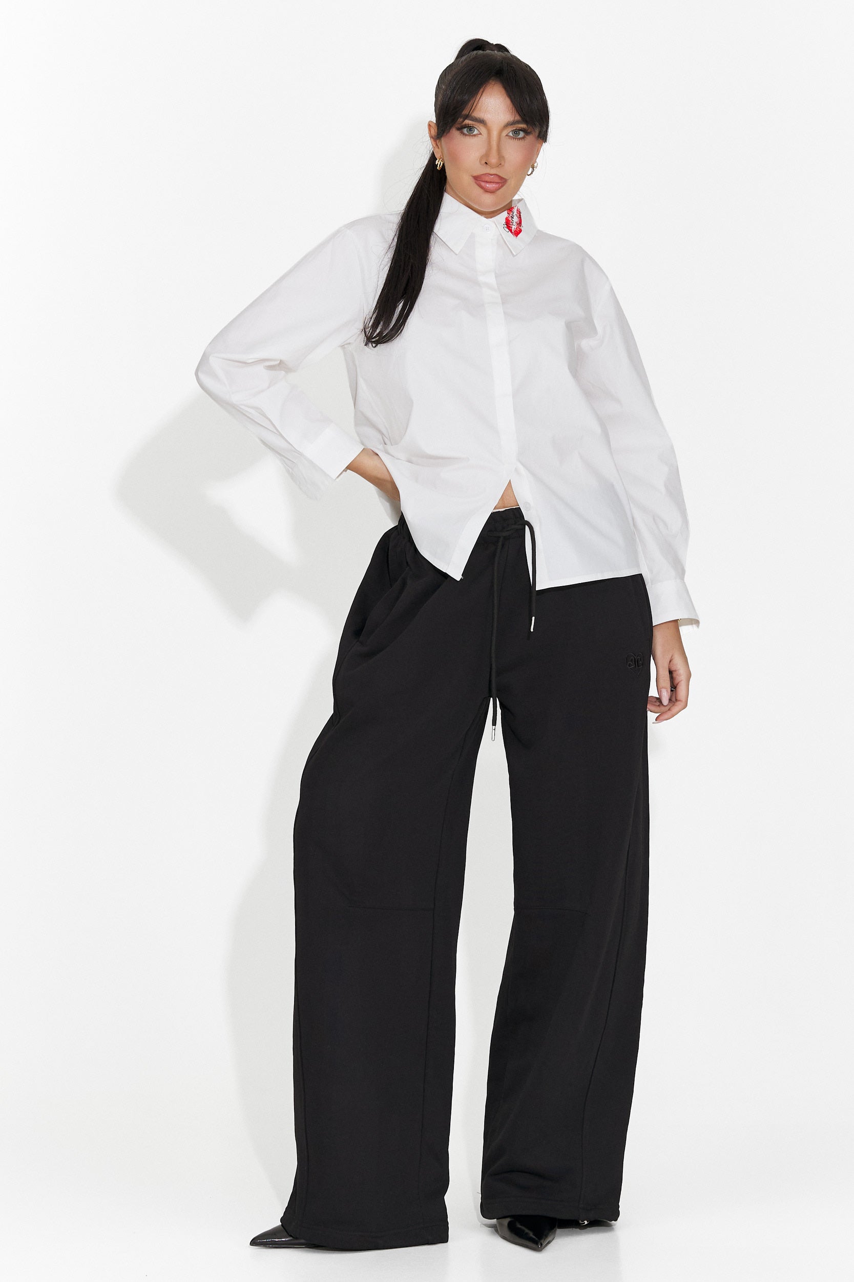 Елегантна дамска риза в бяло Sienara Bogas